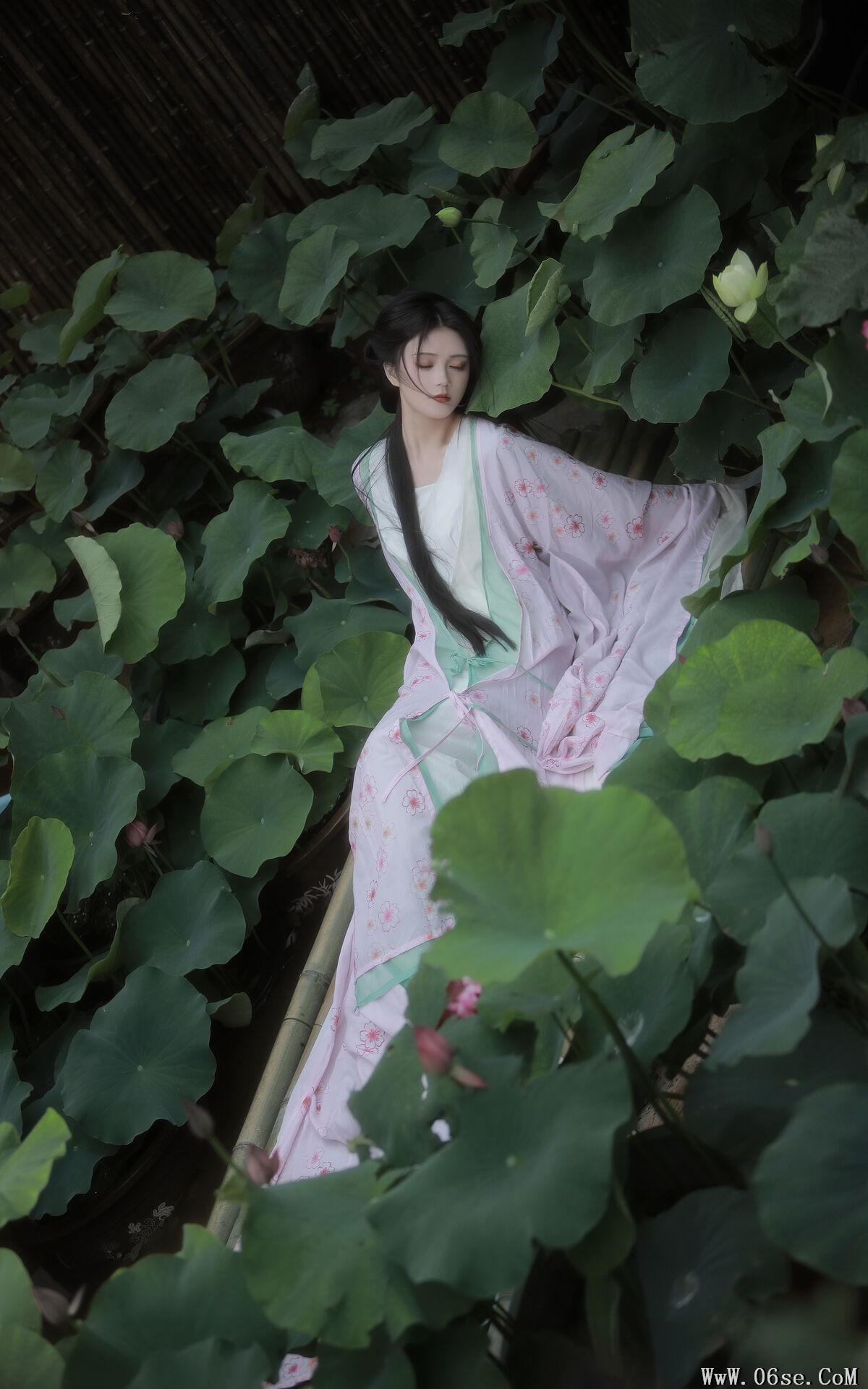 图片[4]-YiTuYu艺图语 Vol.7359 Wu Sui Sui[25P]-六色网