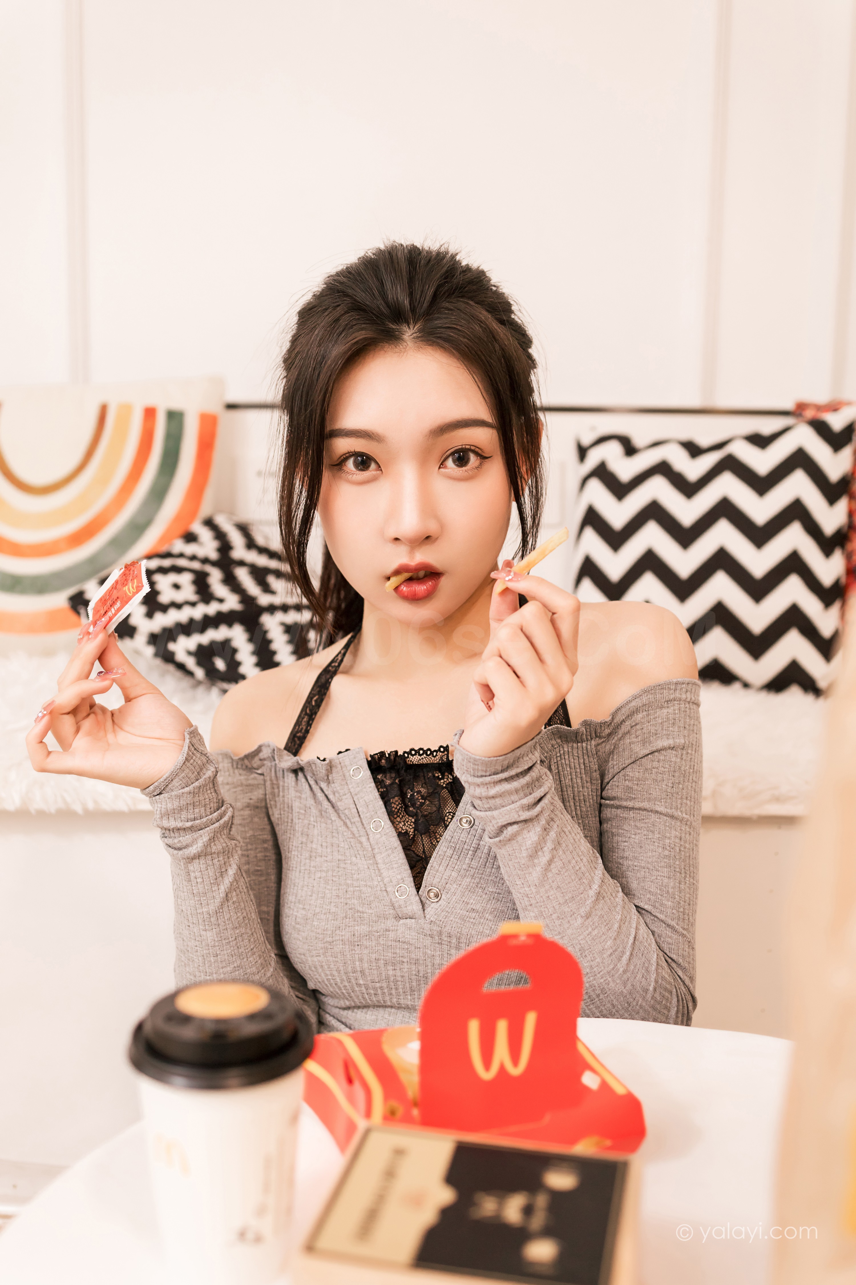 图片[41]-雅拉伊 – 徐小云《甜言蜜语》[41P]-六色网