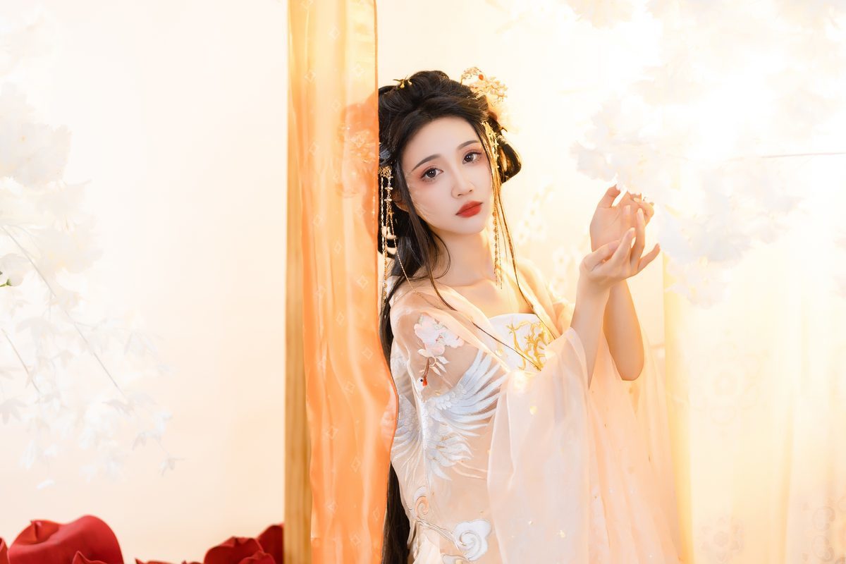 图片[25]-YiTuYu艺图语 Vol.5614 Qi Luo Sheng De Xiao Su Su[29P]-六色网