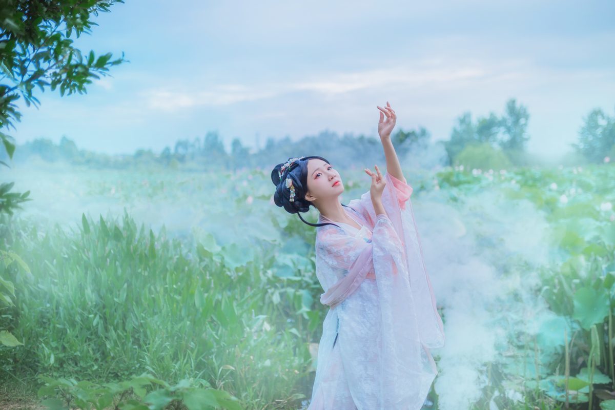 图片[11]-YiTuYu艺图语 Vol.4138 Qi Luo Sheng De Xiao Su Su[24P]-六色网
