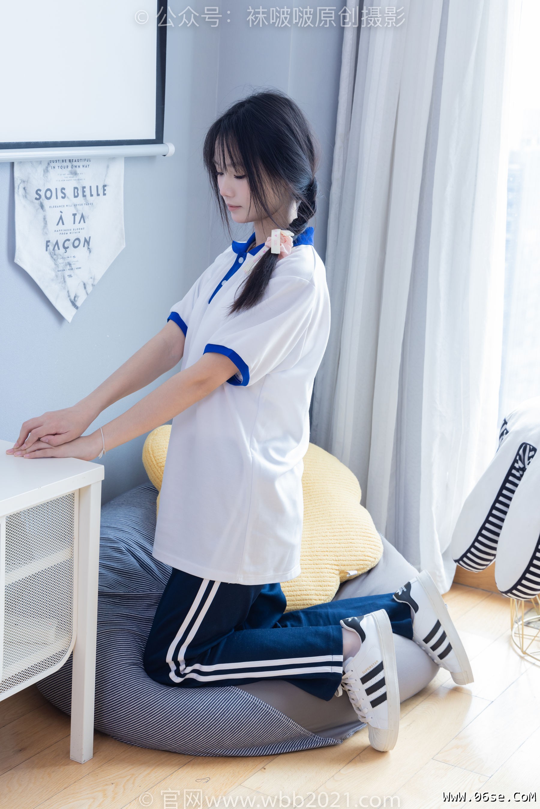 图片[52]-BoBoSocks袜啵啵 No.366 甜甜圈 -三双板鞋、白棉袜、短白丝[150P]-六色网