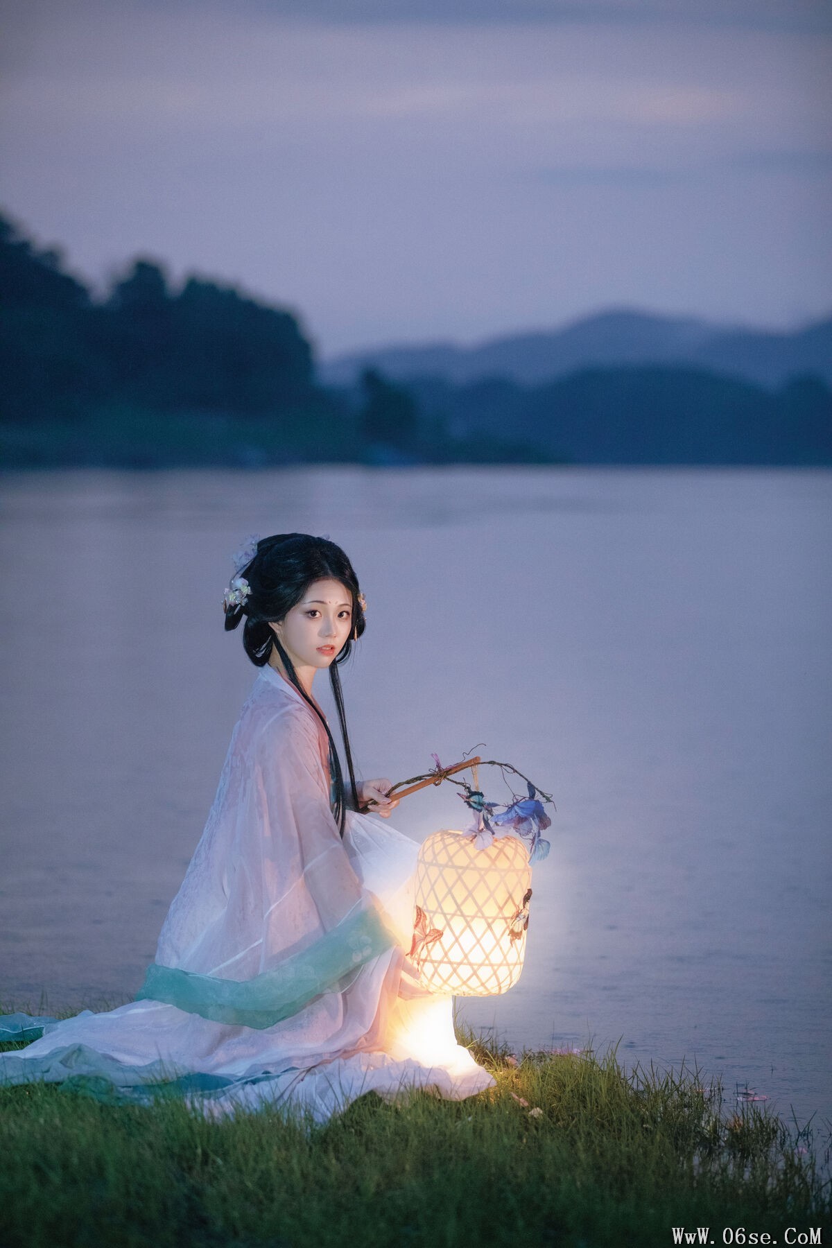 图片[11]-YiTuYu艺图语 Vol.7715 Jin Zou Ba[26P]-六色网