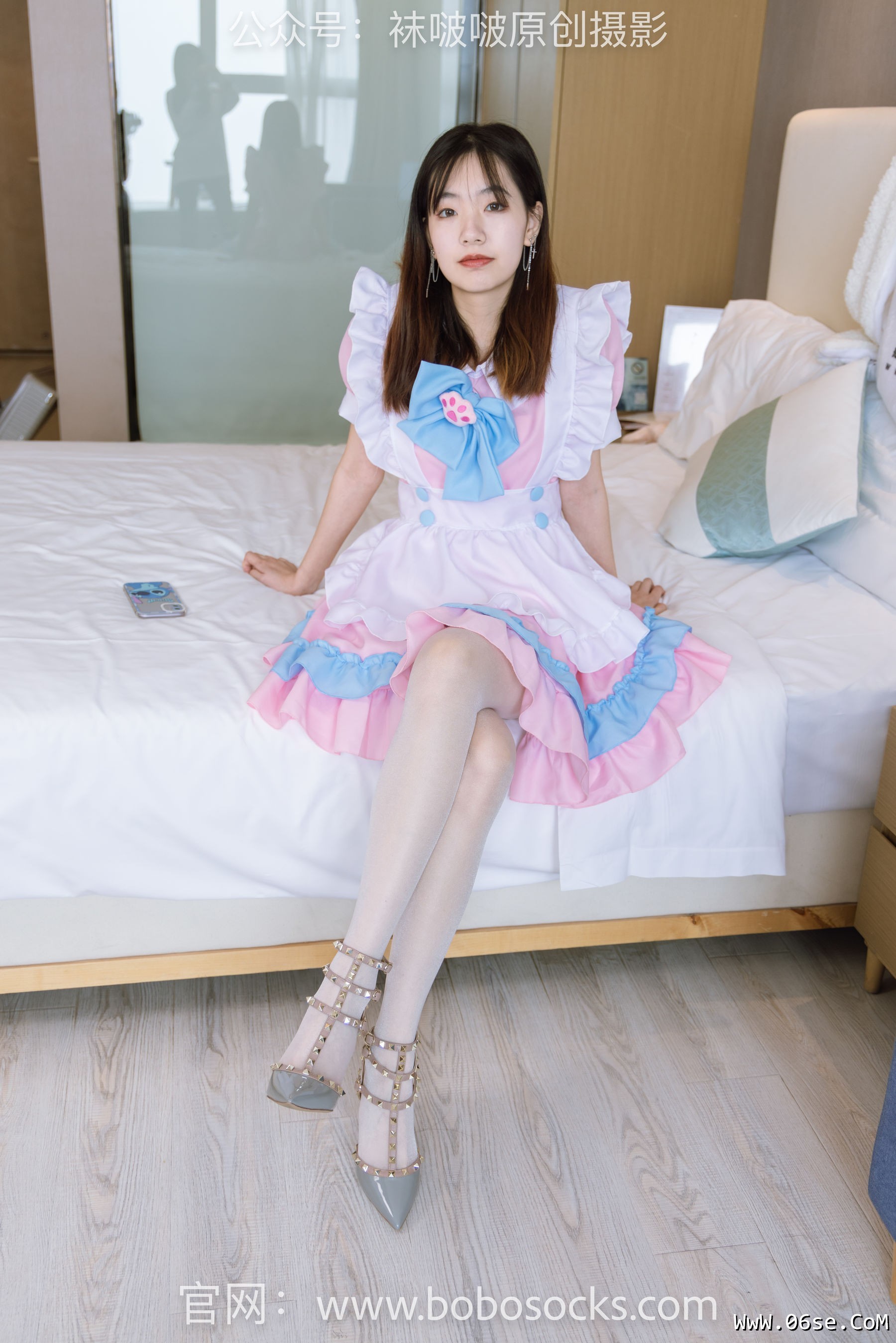 图片[6]-BoBoSocks袜啵啵 No.154 小甜豆-两双高跟鞋、珠光白丝、女仆装[200P]-六色网