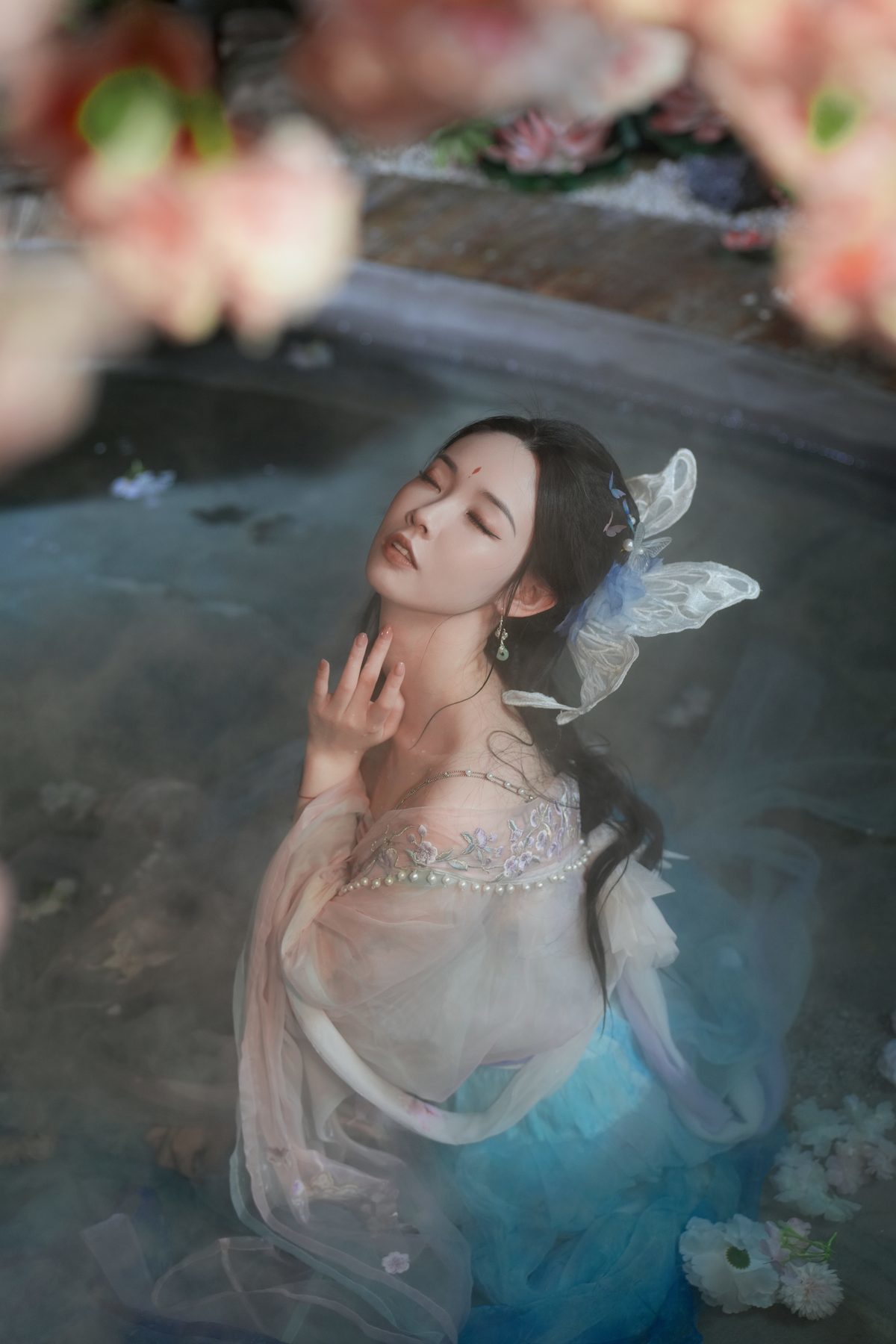 图片[23]-YiTuYu艺图语 Vol.4768 Vi Ge Vivian[48P]-六色网
