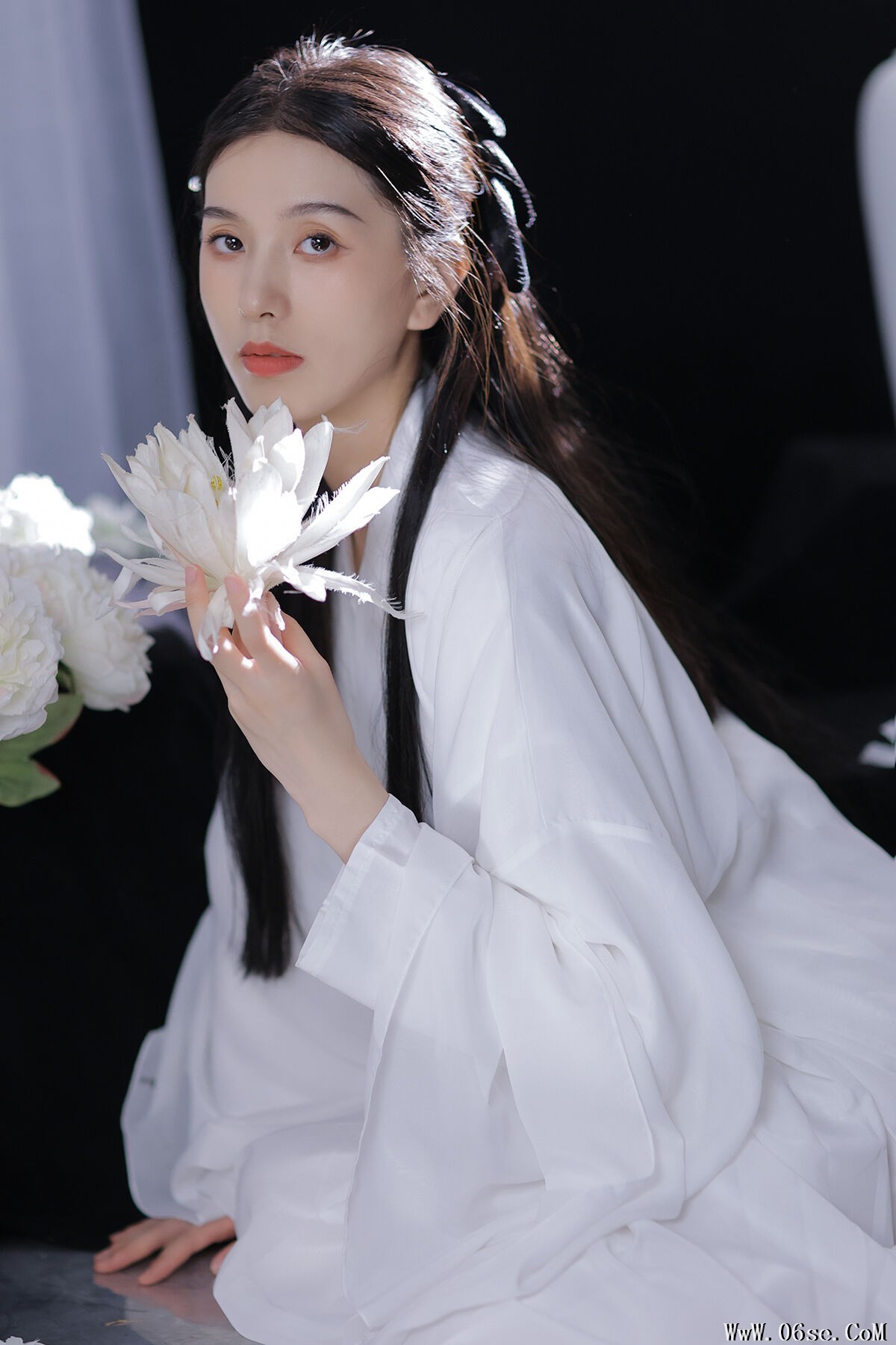 YiTuYu艺图语 Vol.7382 Mei Qi[24P]-六色网