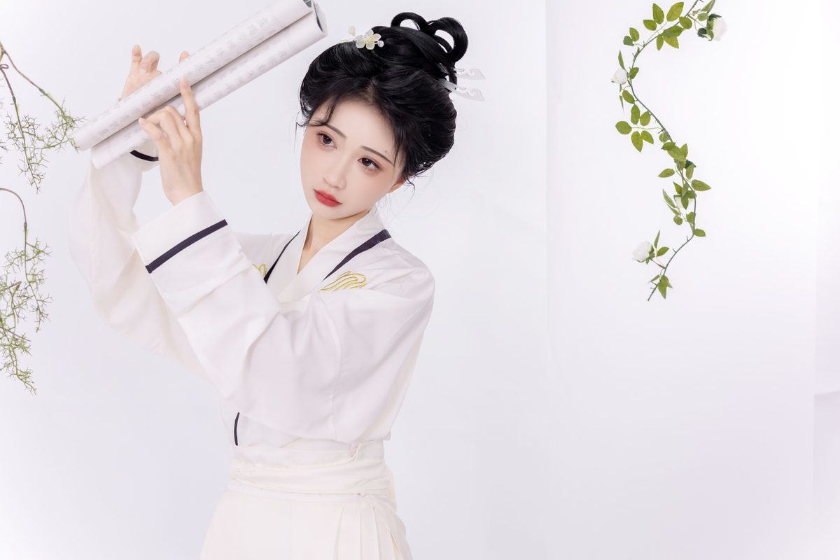 图片[20]-YiTuYu艺图语 Vol.3527 Qi Luo Sheng De Xiao Su Su[28P]-六色网