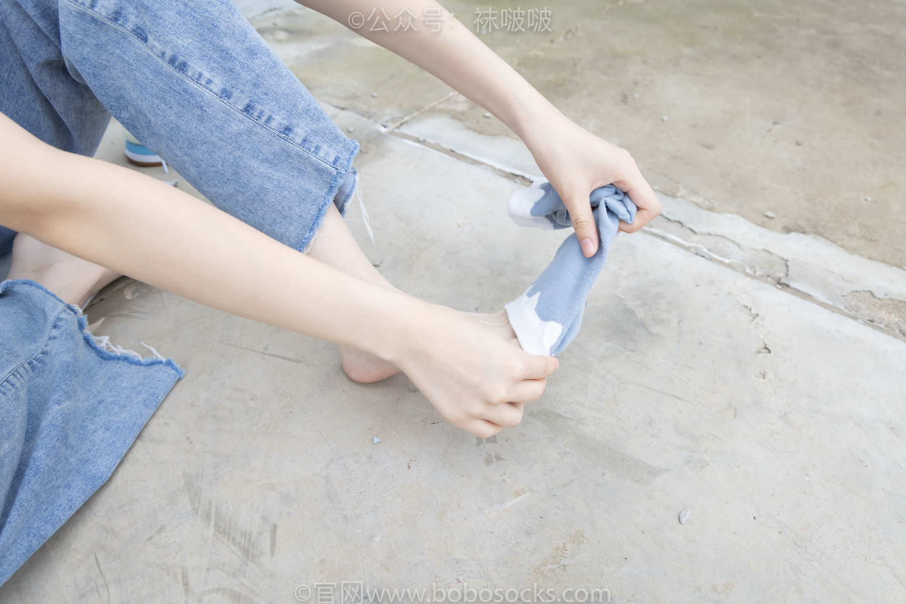 图片[115]-BoBoSocks袜啵啵 No.020 熊熊-NB运动鞋、蓝色短棉袜、裸足[150P]-六色网