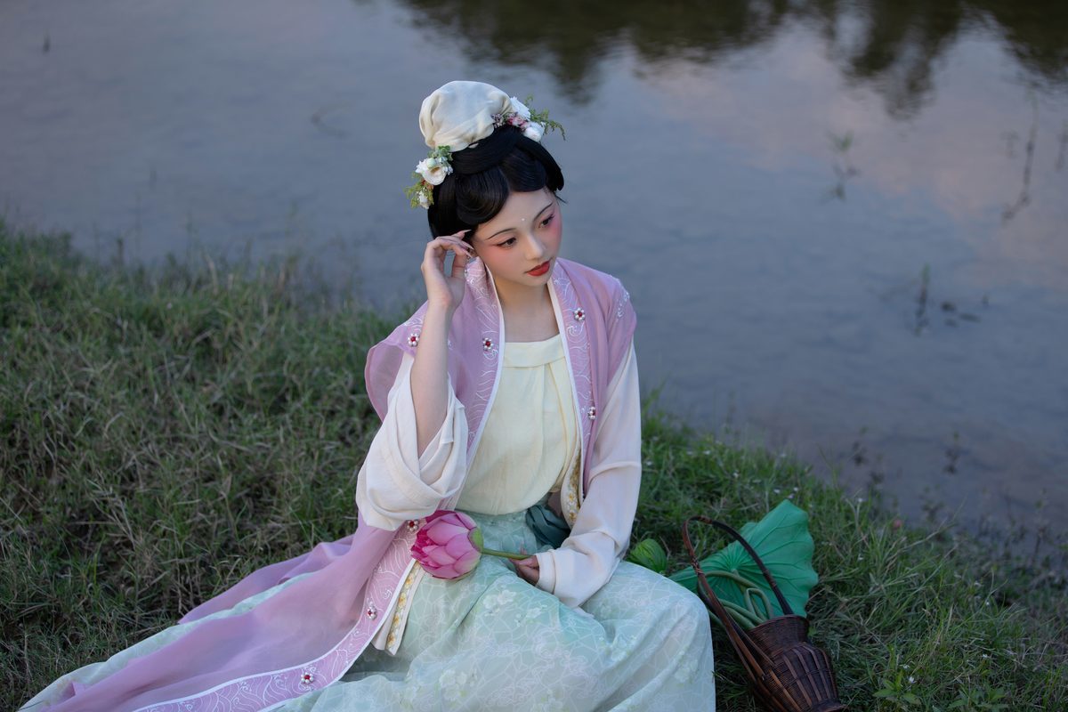 图片[11]-YiTuYu艺图语 Vol.5176 Jin Zou Ba[24P]-六色网