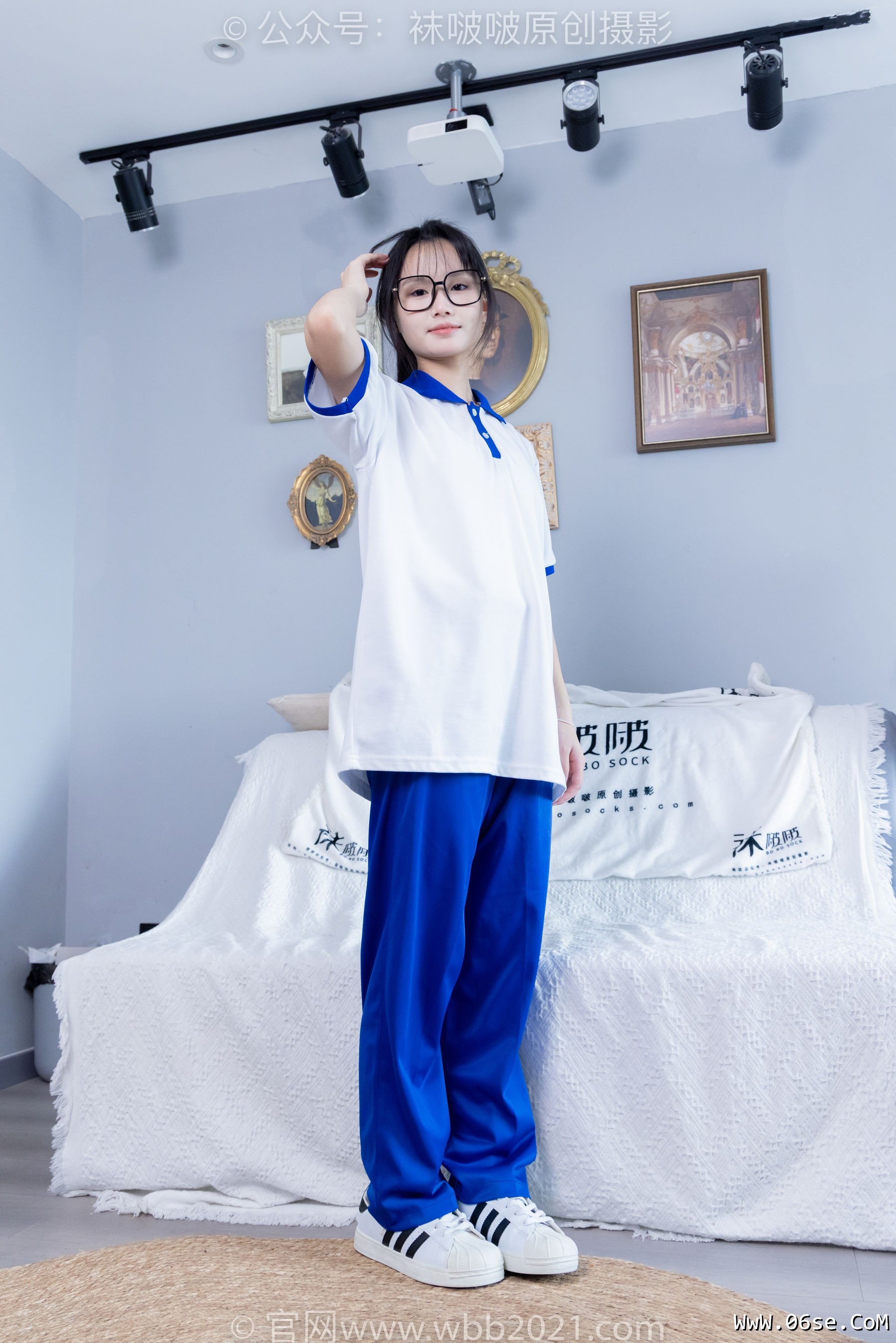 图片[85]-BoBoSocks袜啵啵 No.351 甜甜圈 -板鞋、白棉袜、肉丝、校服裤里丝[150P]-六色网