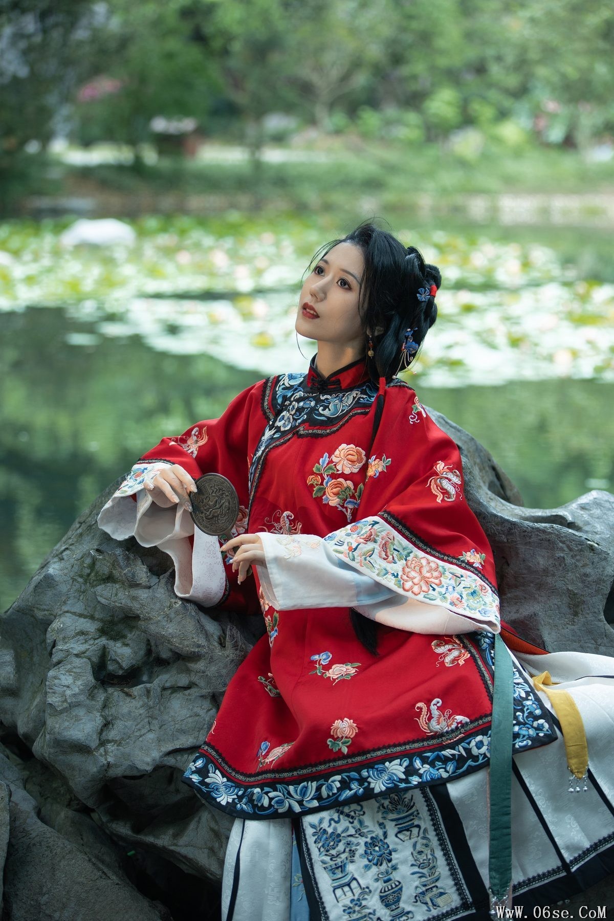 图片[4]-YiTuYu艺图语 Vol.4192 Qing Qing[36P]-六色网