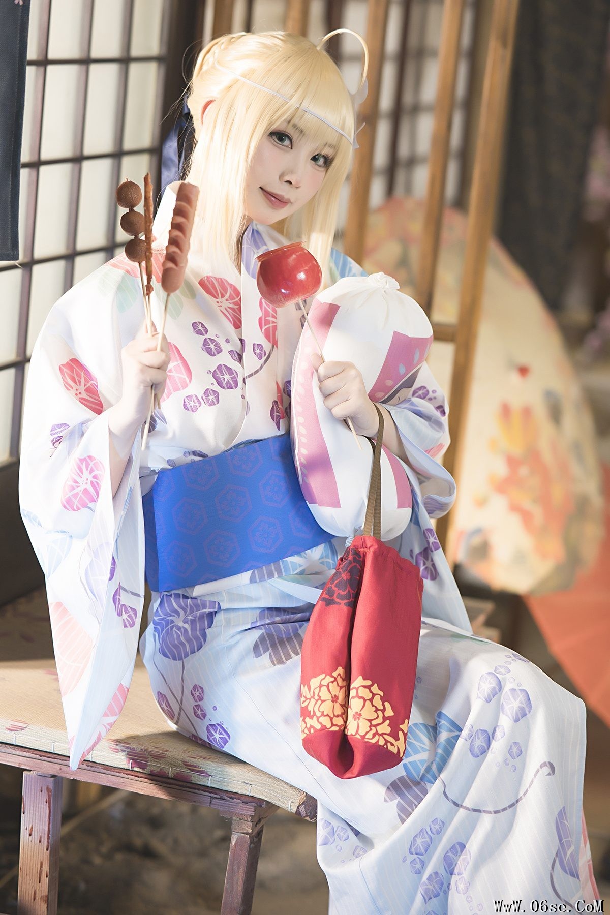 YiTuYu艺图语 Vol.4412 Xia Tian Shi Ma Hou Shao Jiu[24P]-六色网
