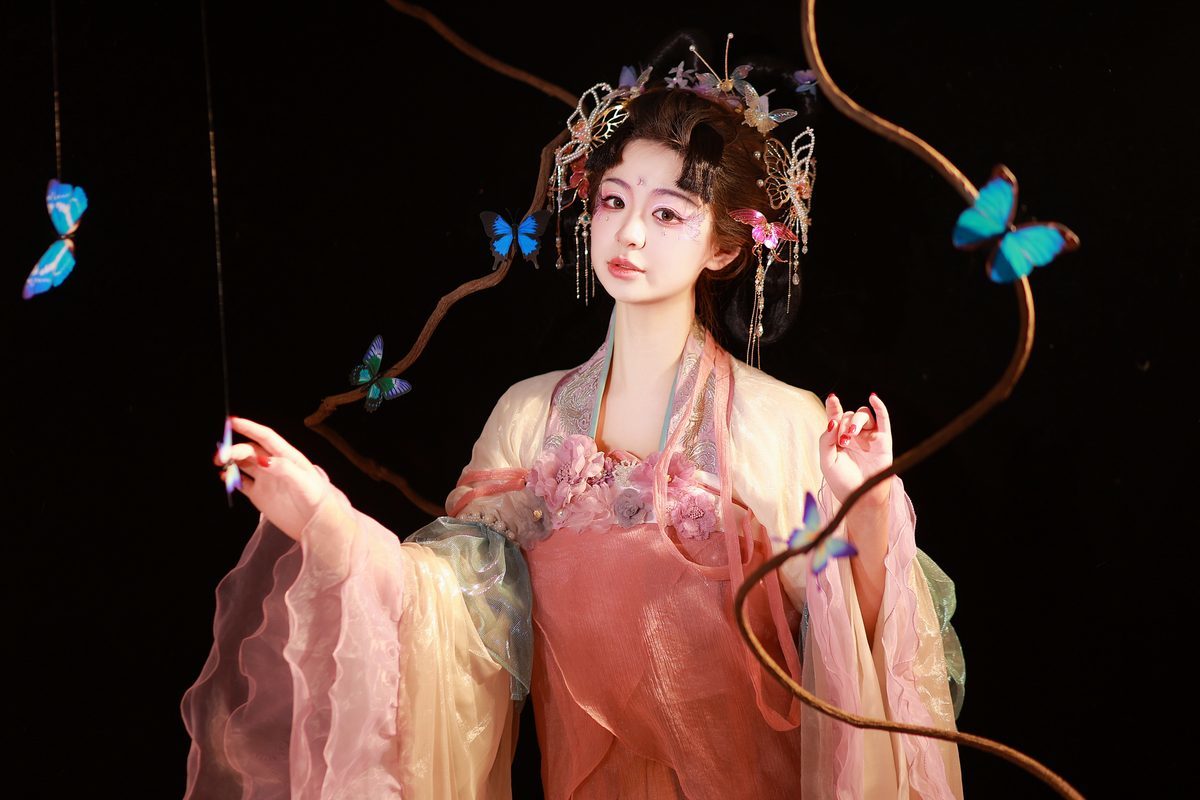 图片[18]-YiTuYu艺图语 Vol.5823 Bu Ke Ai De He He Miao[27P]-六色网