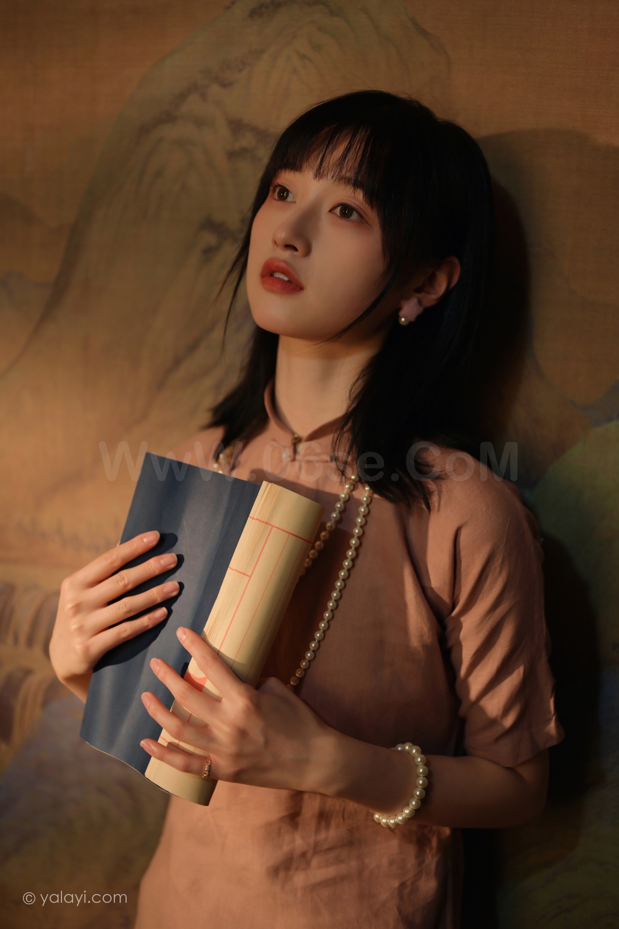 图片[15]-雅拉伊 – 京京《深夜的灯光》[38P]-六色网