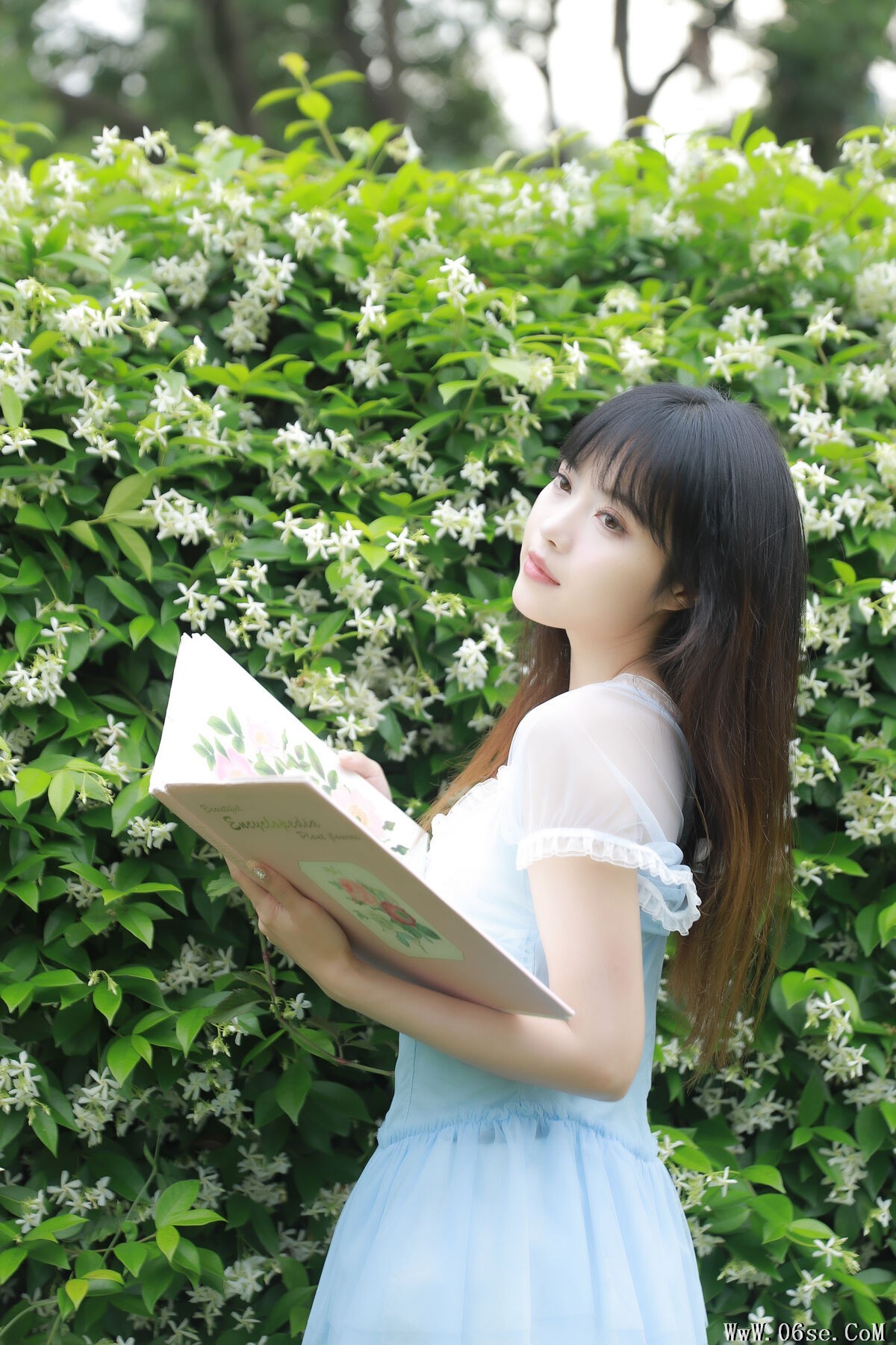 图片[27]-YiTuYu艺图语 Vol.7045 Xiao Wei Ren Er[28P]-六色网