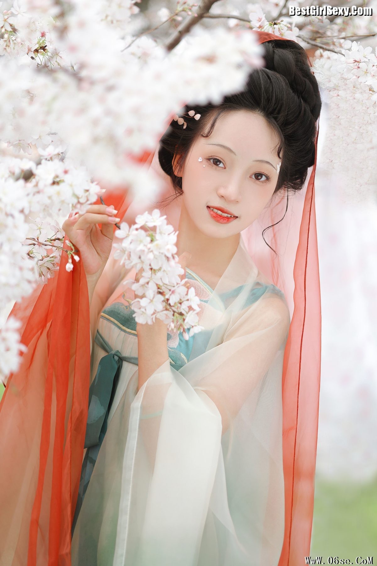 图片[12]-YiTuYu艺图语 Vol.3968 Jun Yin Lan[26P]-六色网