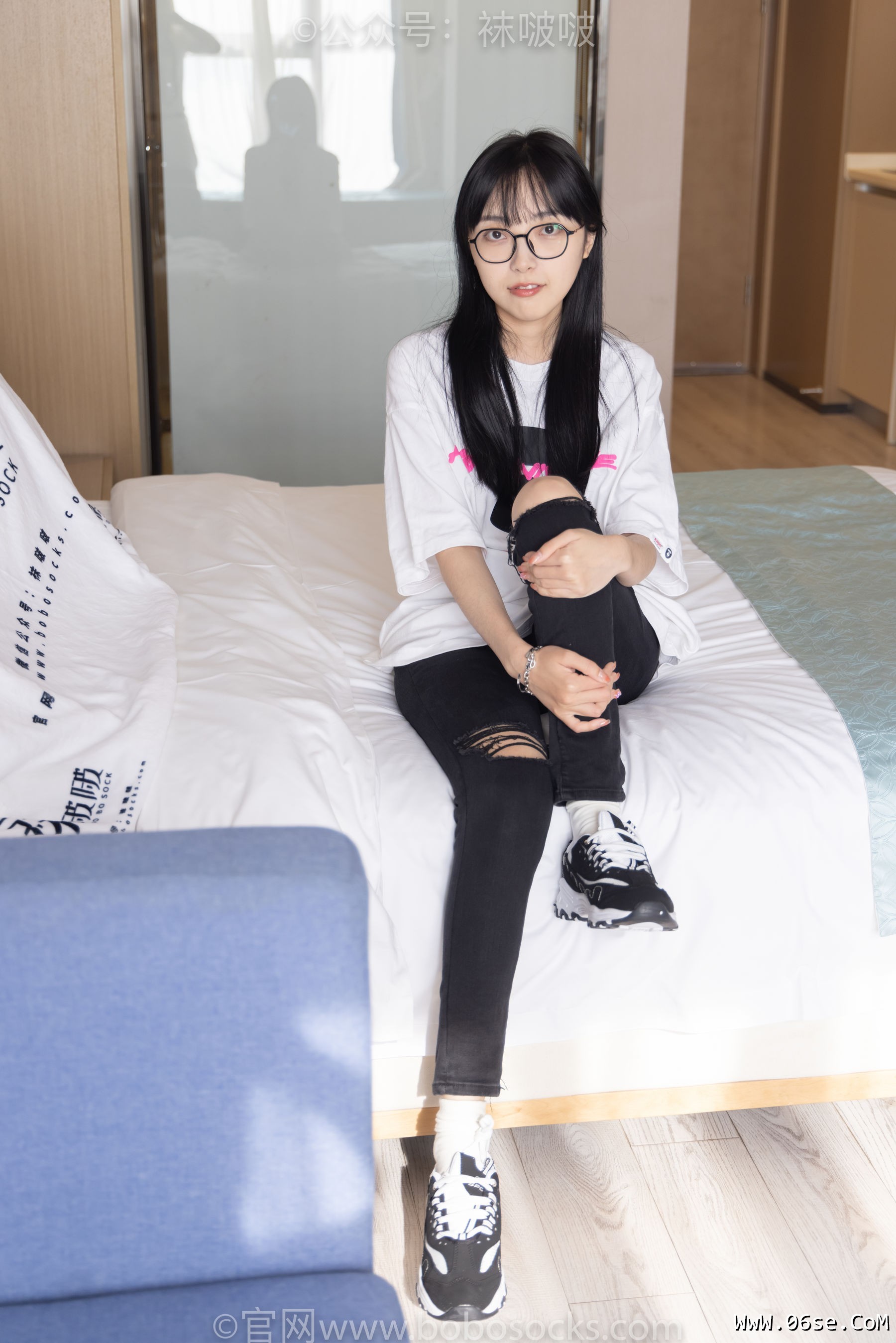 图片[10]-BoBoSocks袜啵啵 No.055 稚予-斯凯奇运动鞋、白棉袜、黑棉袜[139P]-六色网