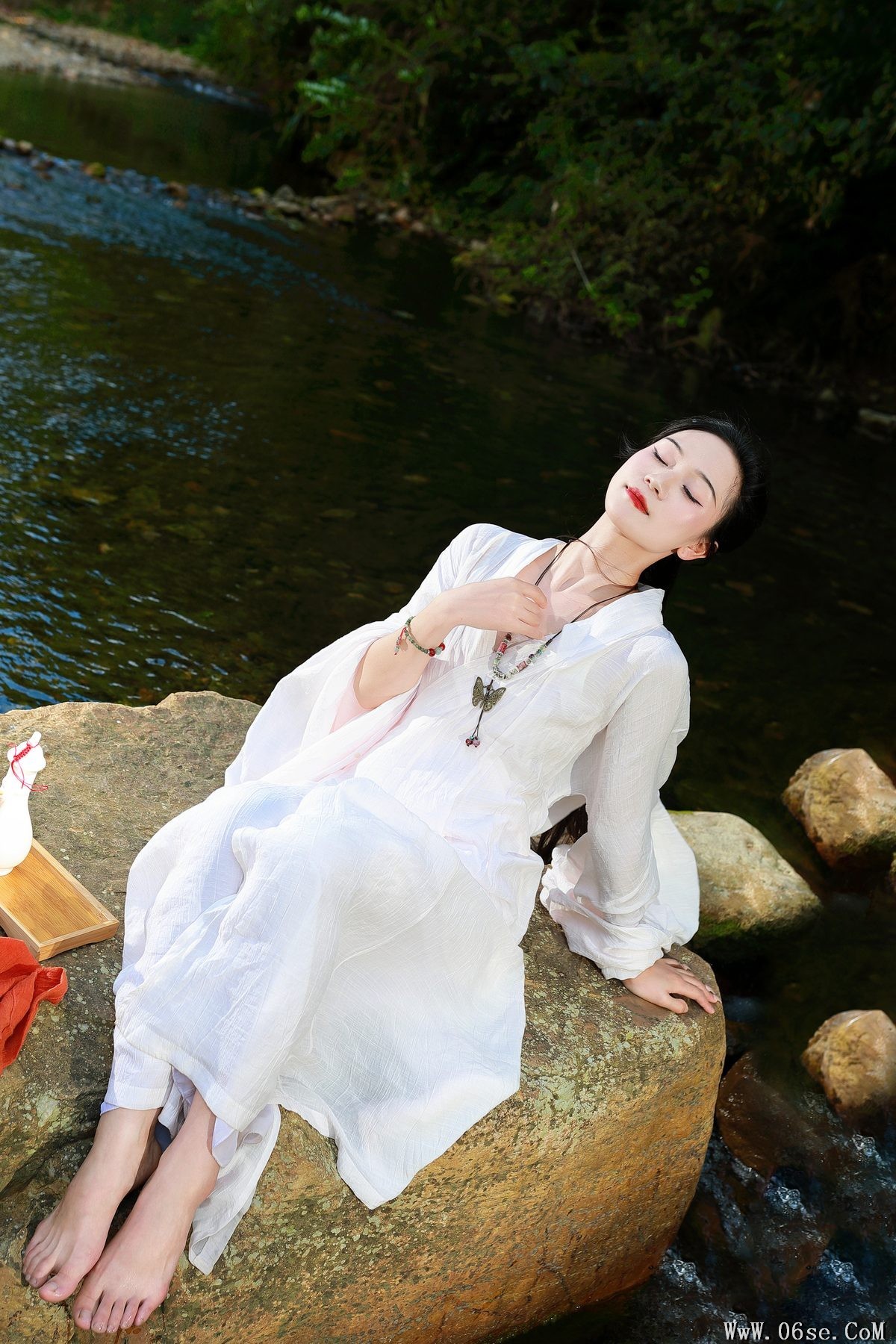图片[14]-YiTuYu艺图语 Vol.5504 Chang Nian W[50P]-六色网