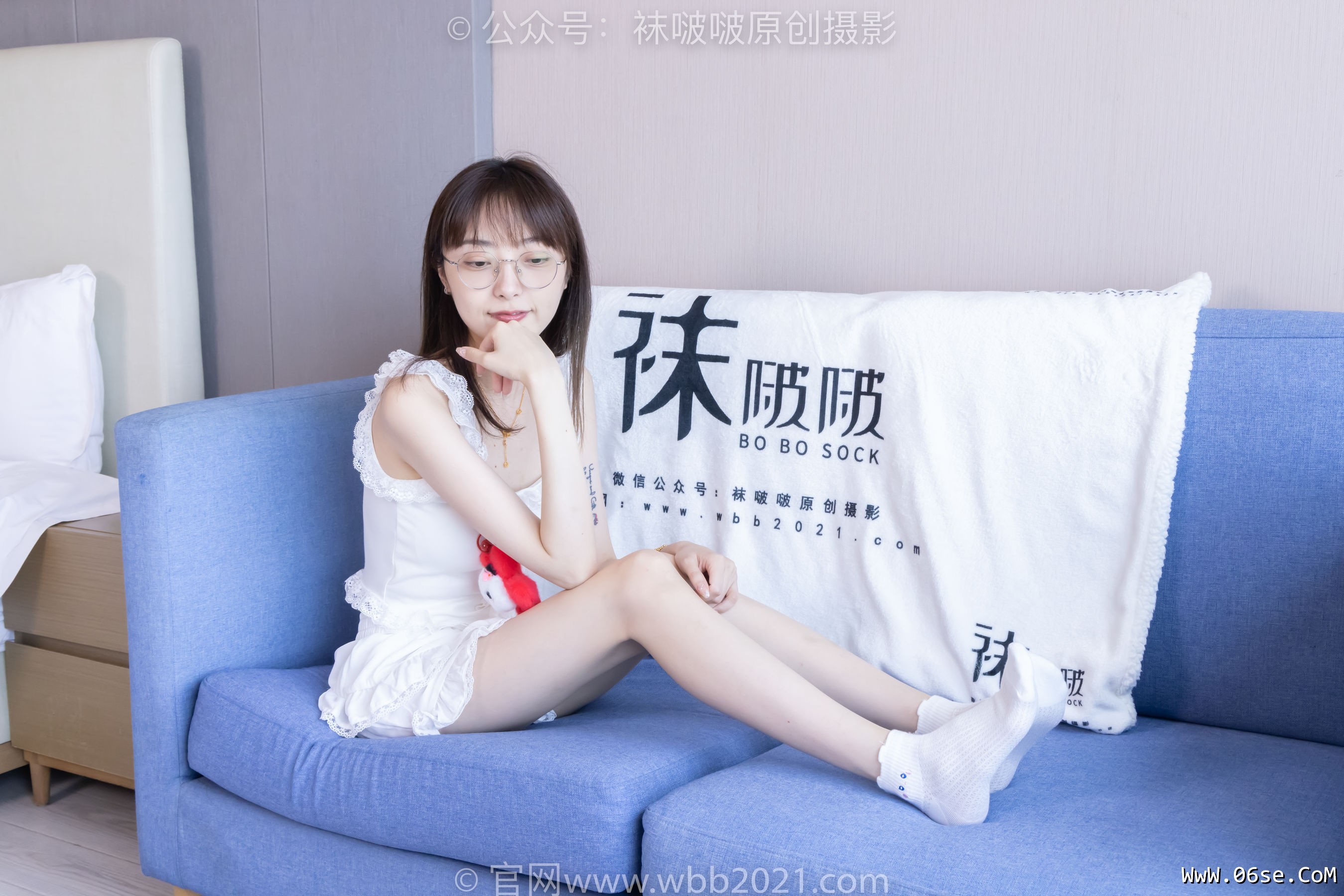 图片[130]-BoBoSocks袜啵啵 No.417 稚予 – 板鞋、白棉袜、裸足、裸足部分脚底抹精油[199P]-六色网