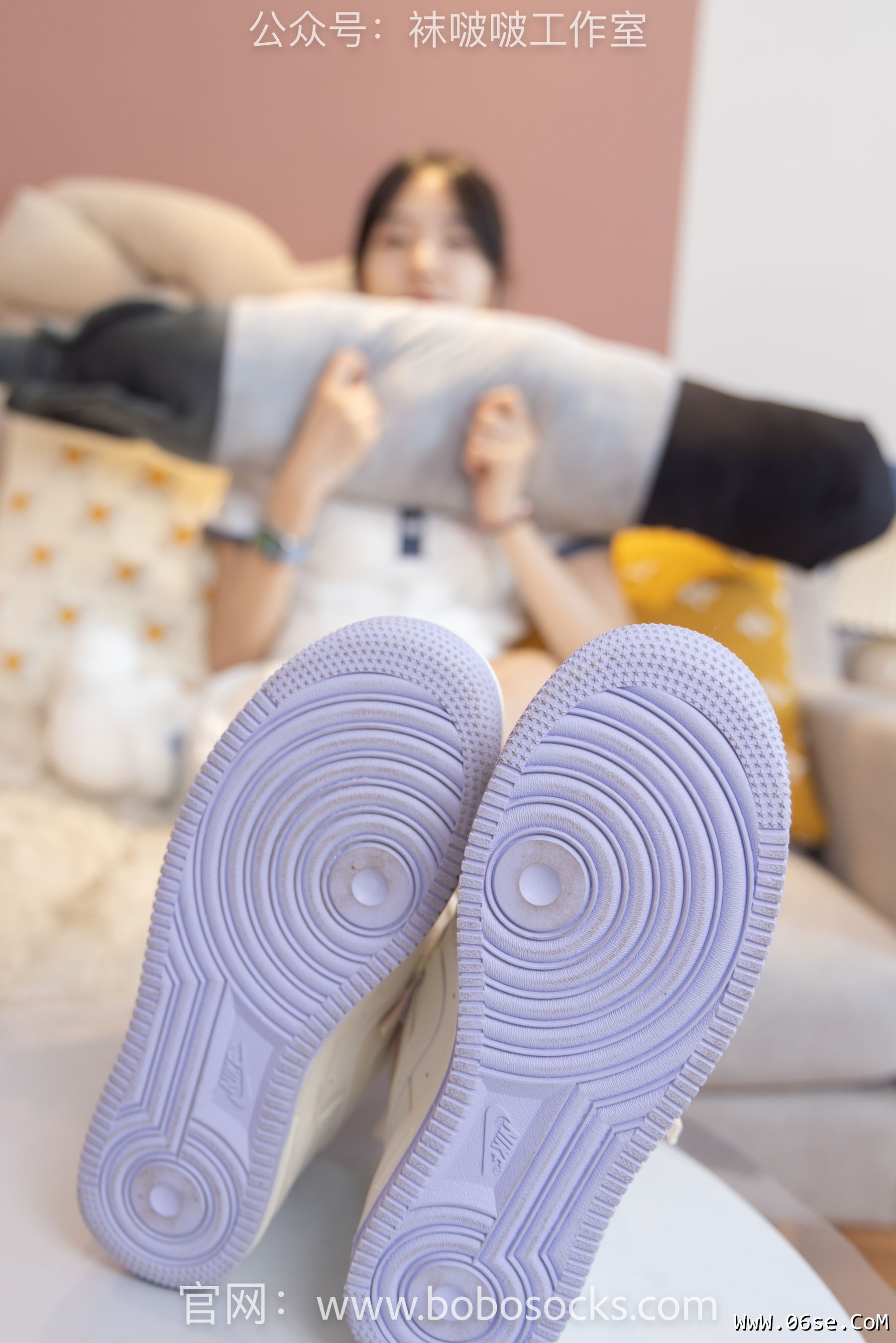 图片[44]-BoBoSocks袜啵啵 No.096 小甜豆-板鞋、白棉袜、油亮肉丝[145P]-六色网