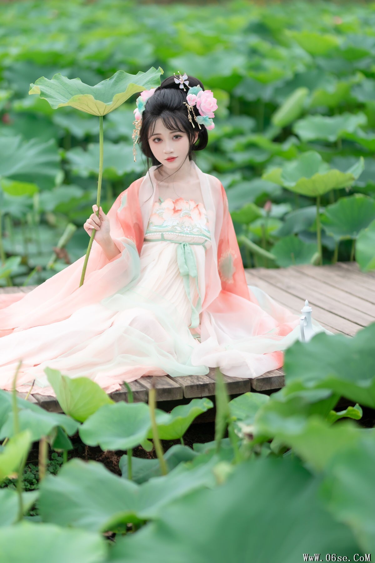 图片[9]-YiTuYu艺图语 Vol.7685 Qi Luo Sheng De Xiao Su Su[28P]-六色网