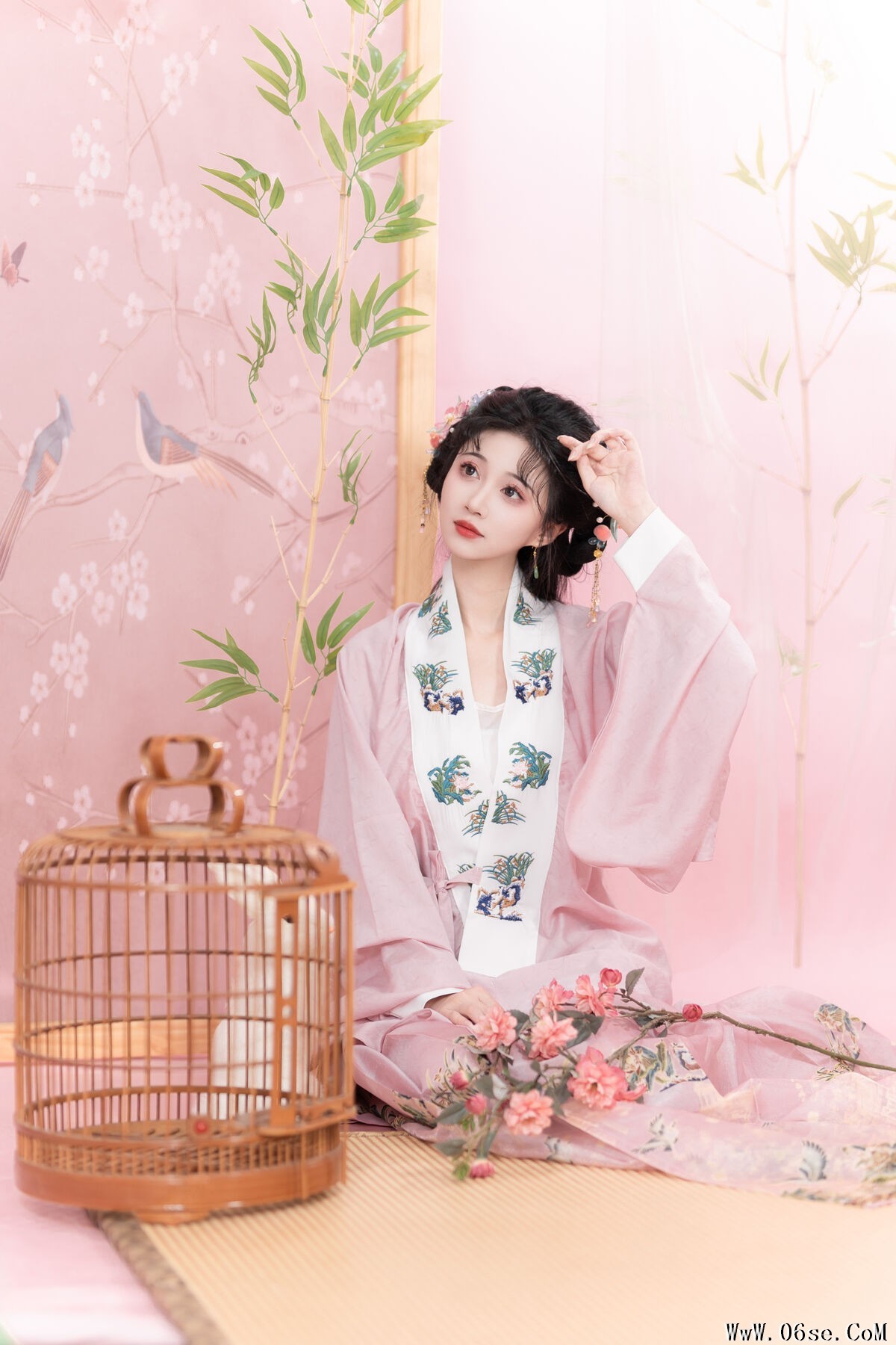 图片[17]-YiTuYu艺图语 Vol.7149 Qi Luo Sheng De Xiao Su Su[26P]-六色网