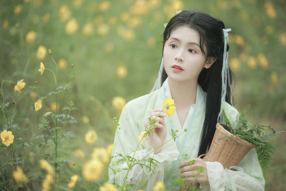 图片[12]-YiTuYu艺图语 Vol.6889 Yi Mi Liang Gao[28P]-六色网
