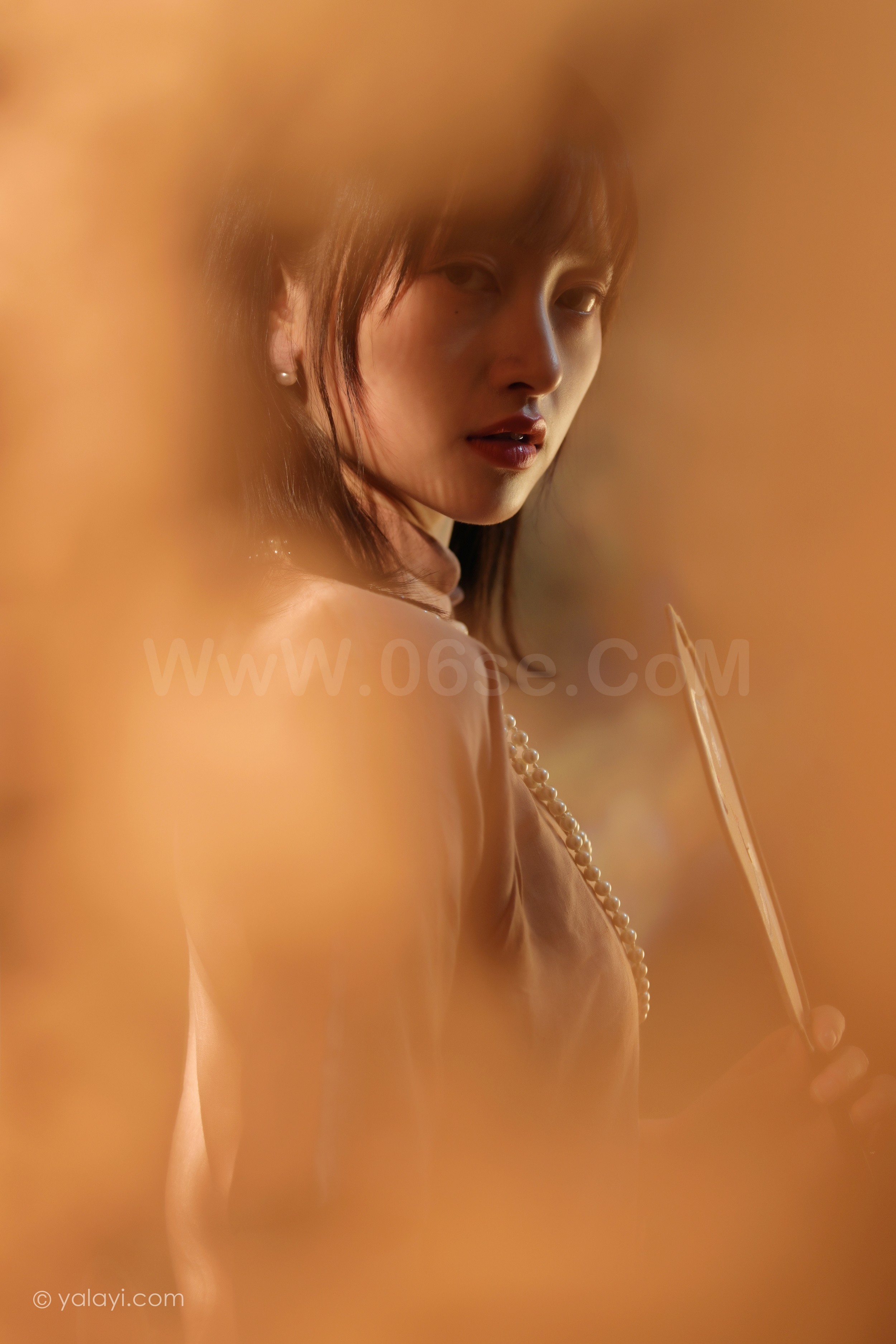 图片[7]-雅拉伊 – 京京《深夜的灯光》[38P]-六色网