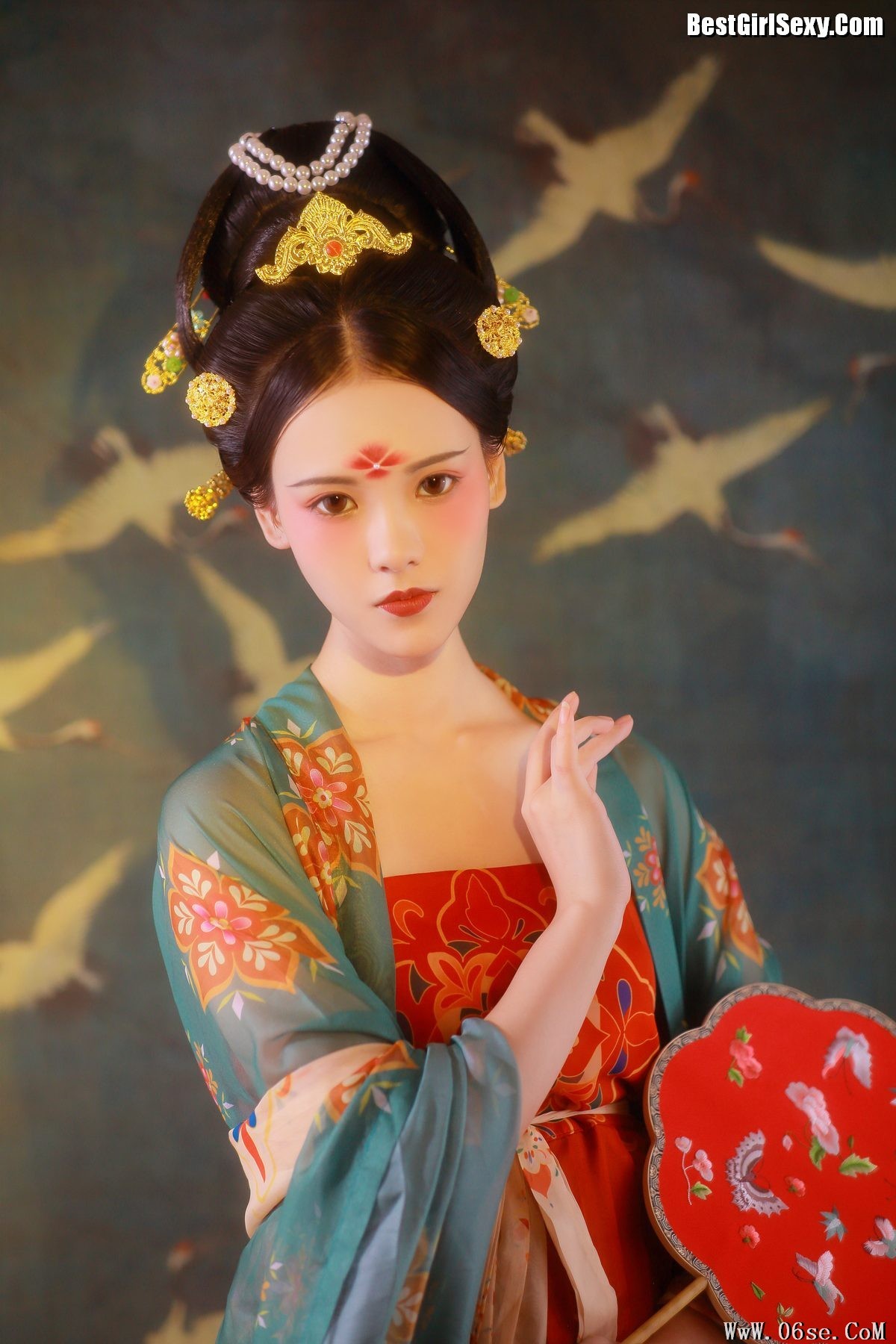 图片[22]-YiTuYu艺图语 Vol.3988 Qing Huan Er[35P]-六色网