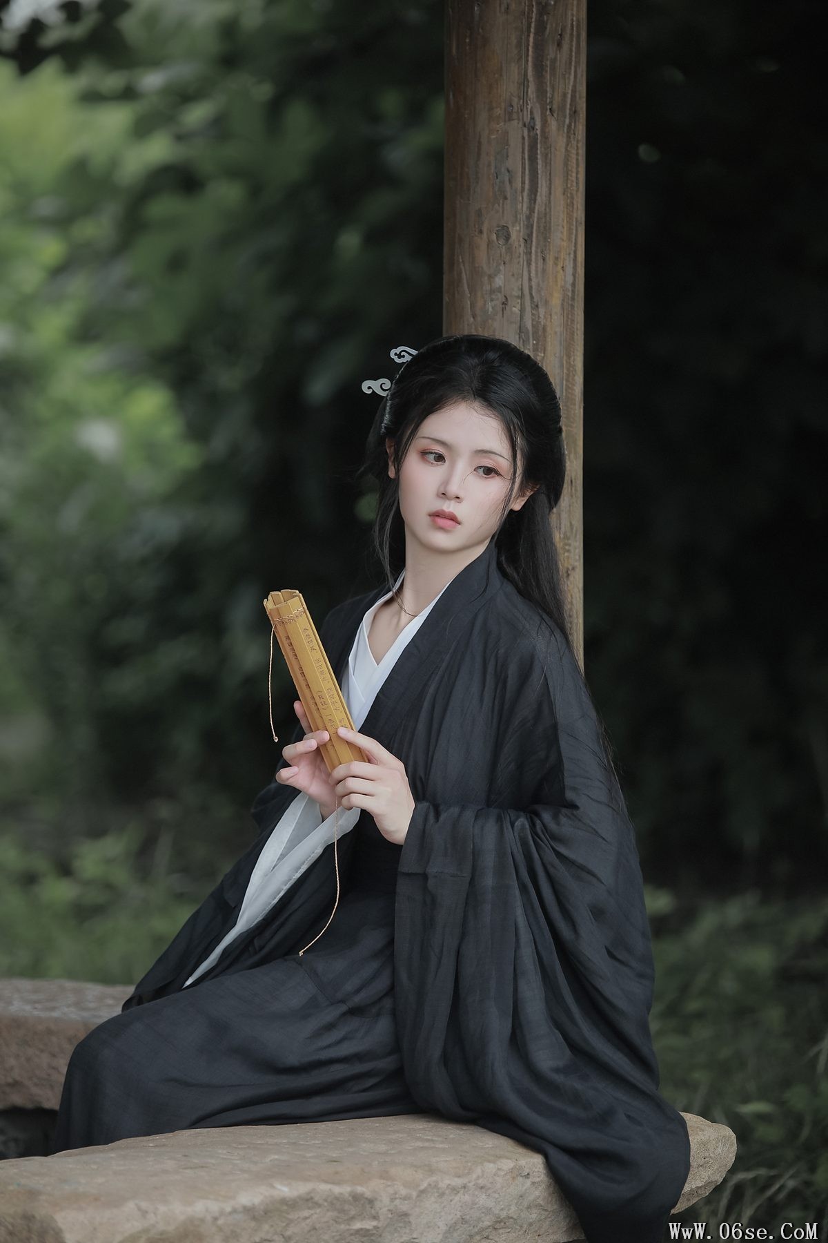 图片[18]-YiTuYu艺图语 Vol.5627 Dai Bu Zhu De Yi Mi[25P]-六色网