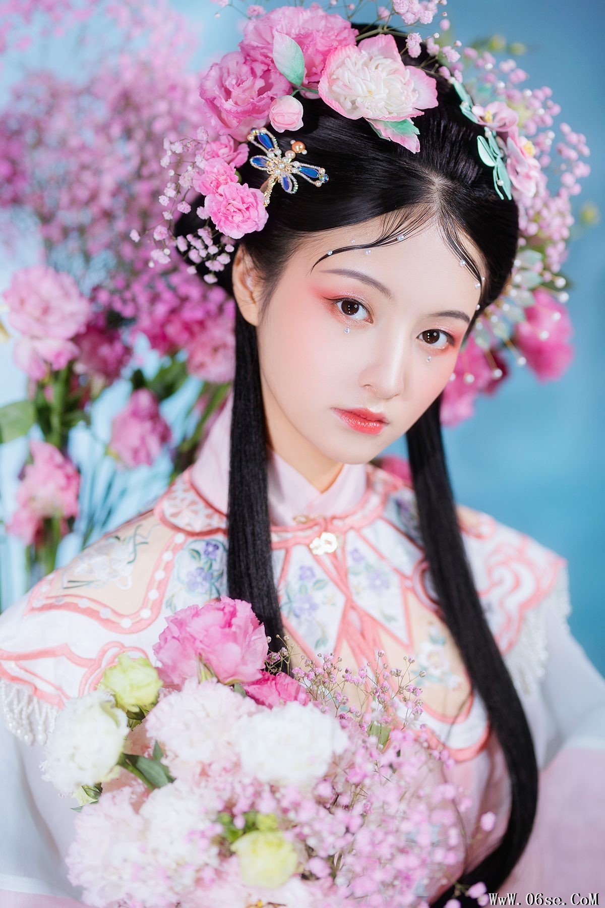 YiTuYu艺图语 Vol.4153 Pei Pei[26P]-六色网