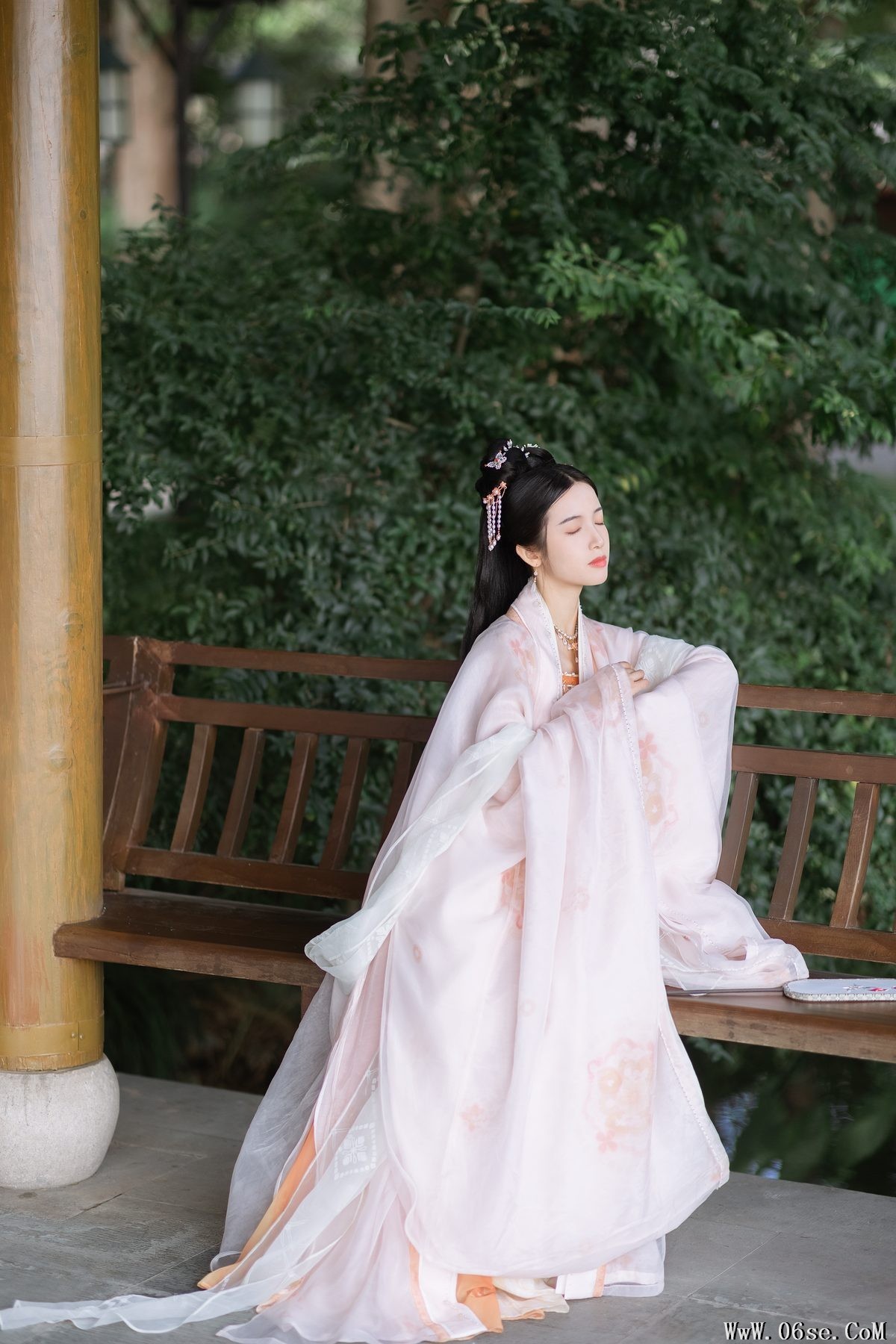 图片[28]-YiTuYu艺图语 Vol.3710 Yi Zhi A Meng Zai[55P]-六色网
