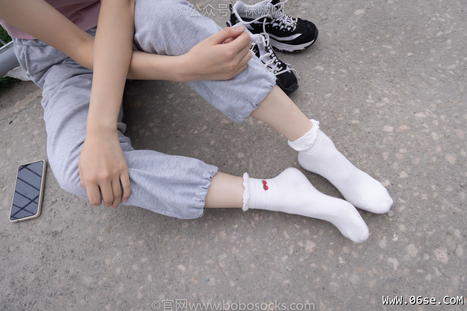 图片[70]-BoBoSocks袜啵啵 No.016 熊熊-斯凯奇运动鞋、棉袜、裸足[147P]-六色网