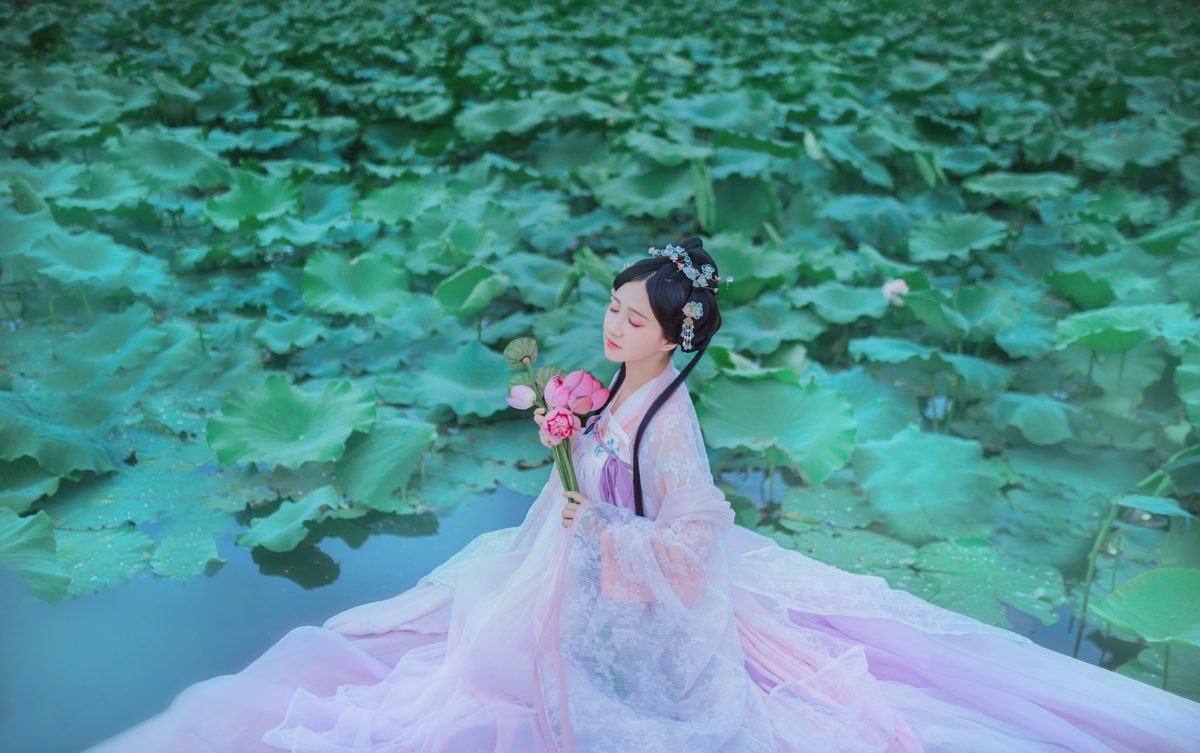 图片[5]-YiTuYu艺图语 Vol.4138 Qi Luo Sheng De Xiao Su Su[24P]-六色网