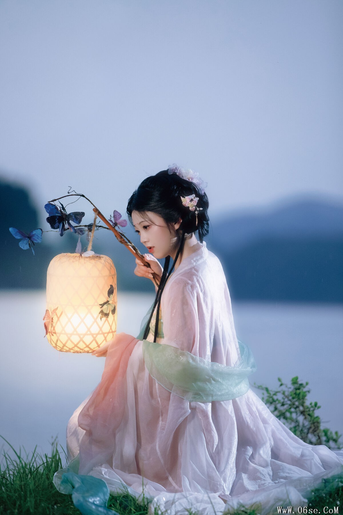 图片[13]-YiTuYu艺图语 Vol.7715 Jin Zou Ba[26P]-六色网