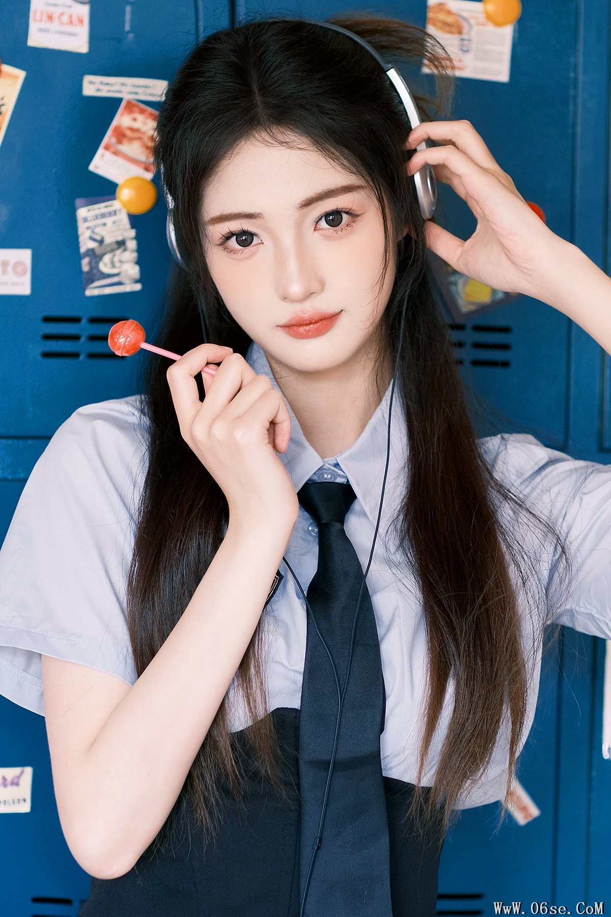 YiTuYu艺图语 Vol.7067 Xiao Dai Tong Xue[32P]-六色网