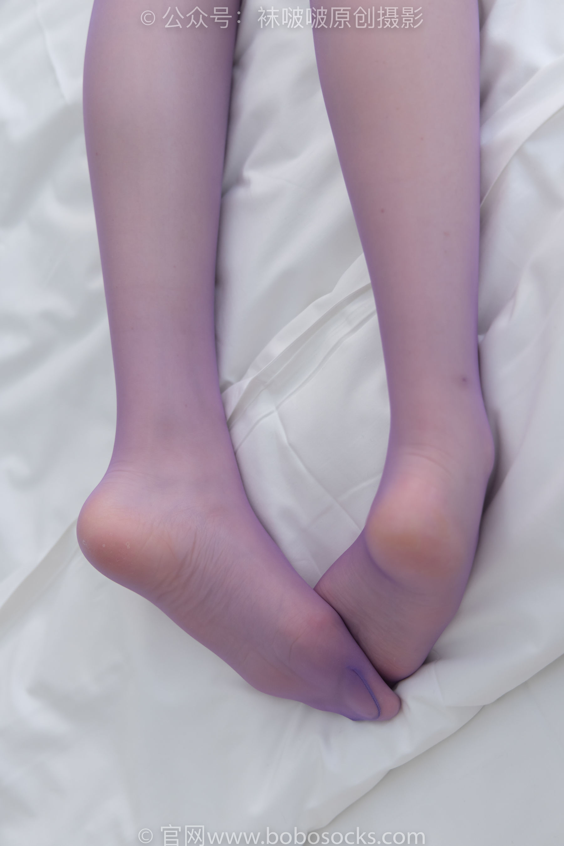 图片[134]-BoBoSocks袜啵啵 No.205 小甜 豆-白色高跟鞋、紫色油亮丝袜[140P]-六色网