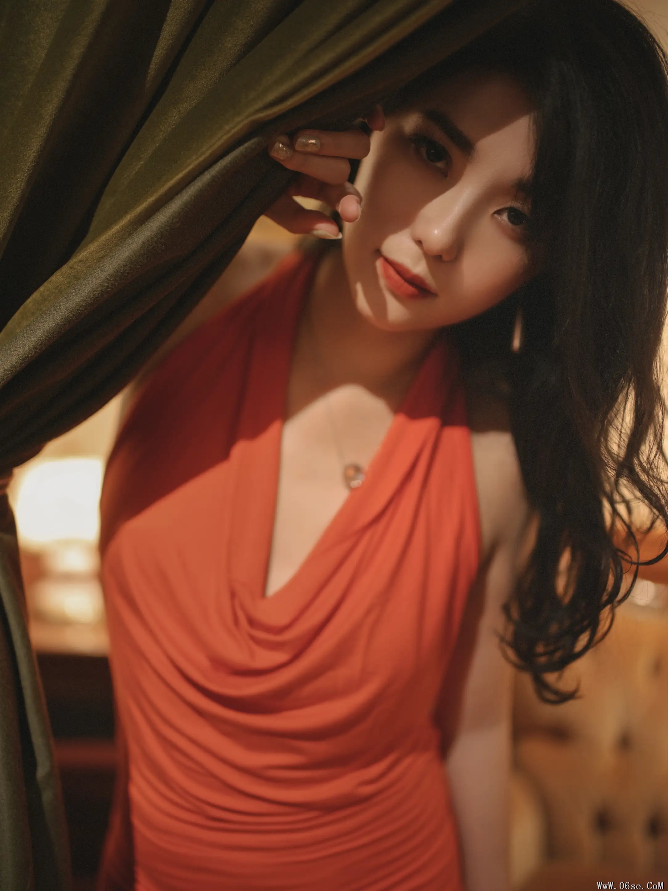 图片[36]-[艺图语] 2022.11.15 Vol.2447 – 时代 舒敏 [47P]-六色网