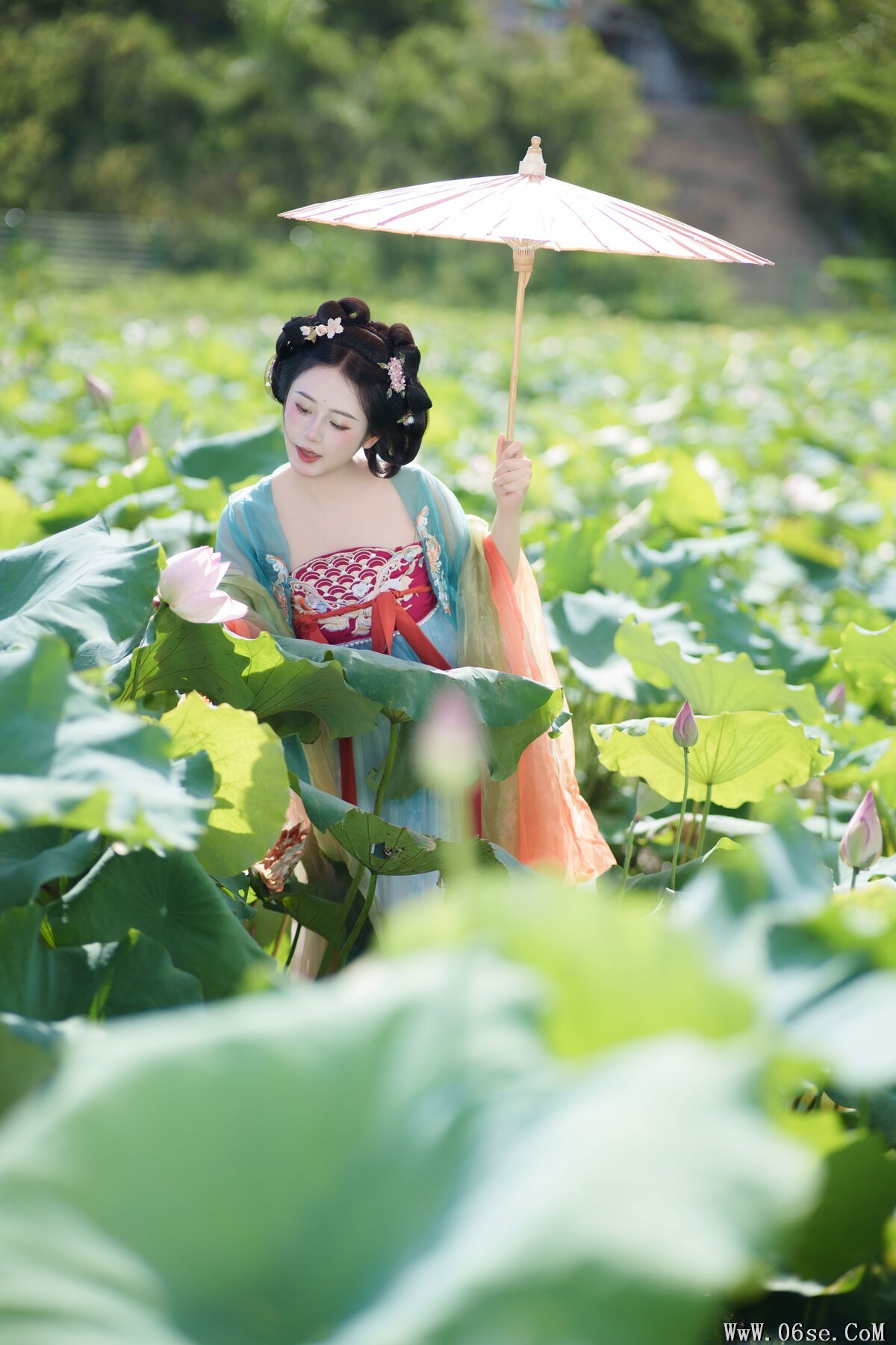 图片[4]-YiTuYu艺图语 Vol.7376 Shu Pian Yoyi[37P]-六色网