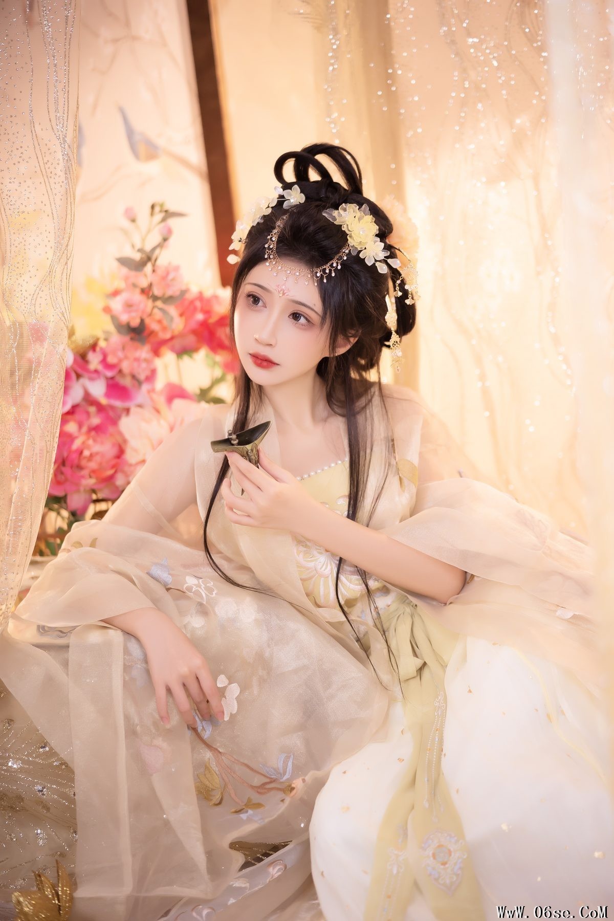 图片[30]-YiTuYu艺图语 Vol.3498 Qi Luo Sheng De Xiao Su Su[31P]-六色网