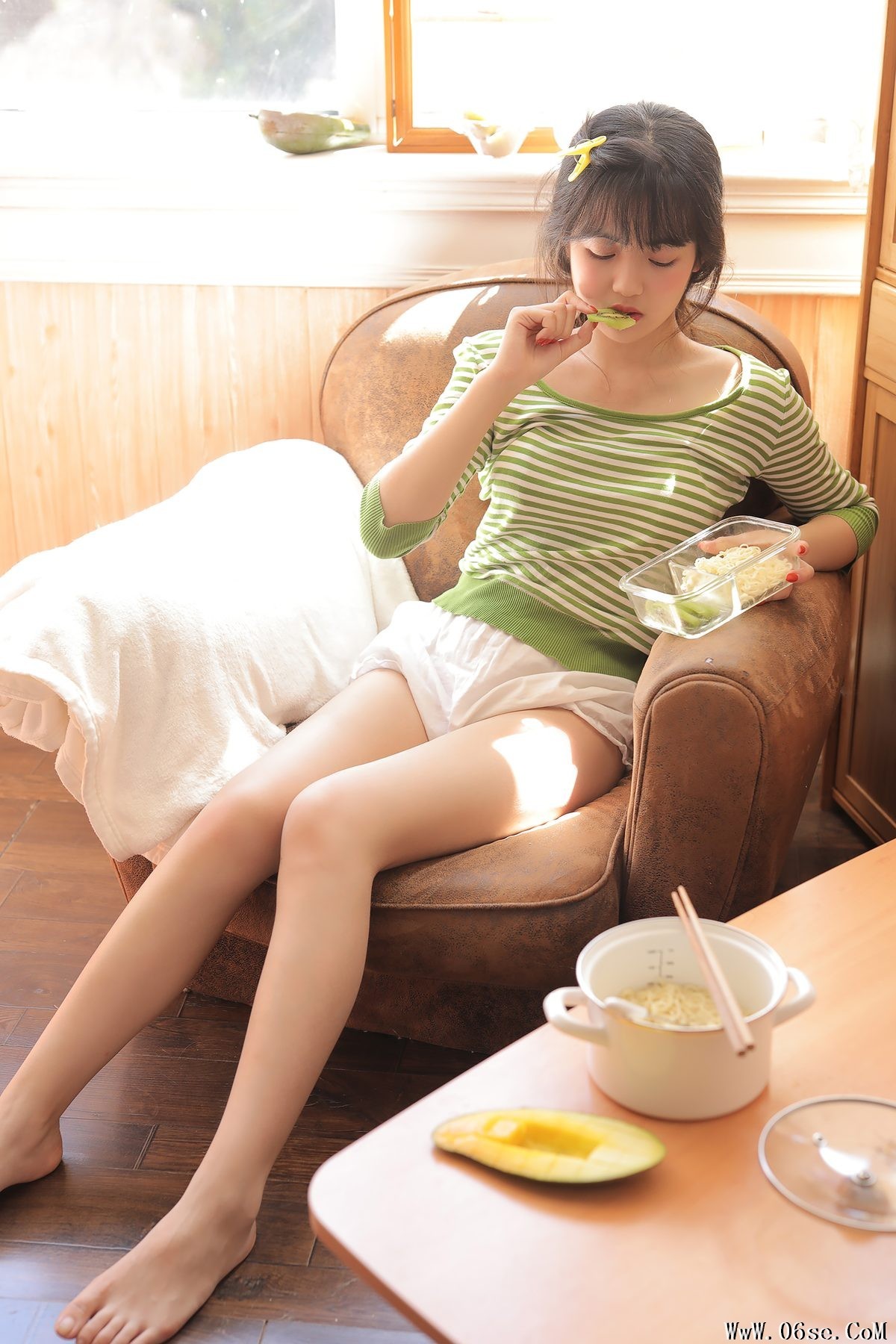 图片[18]-YiTuYu艺图语 Vol.5815 Zhou Zi Xin[23P]-六色网