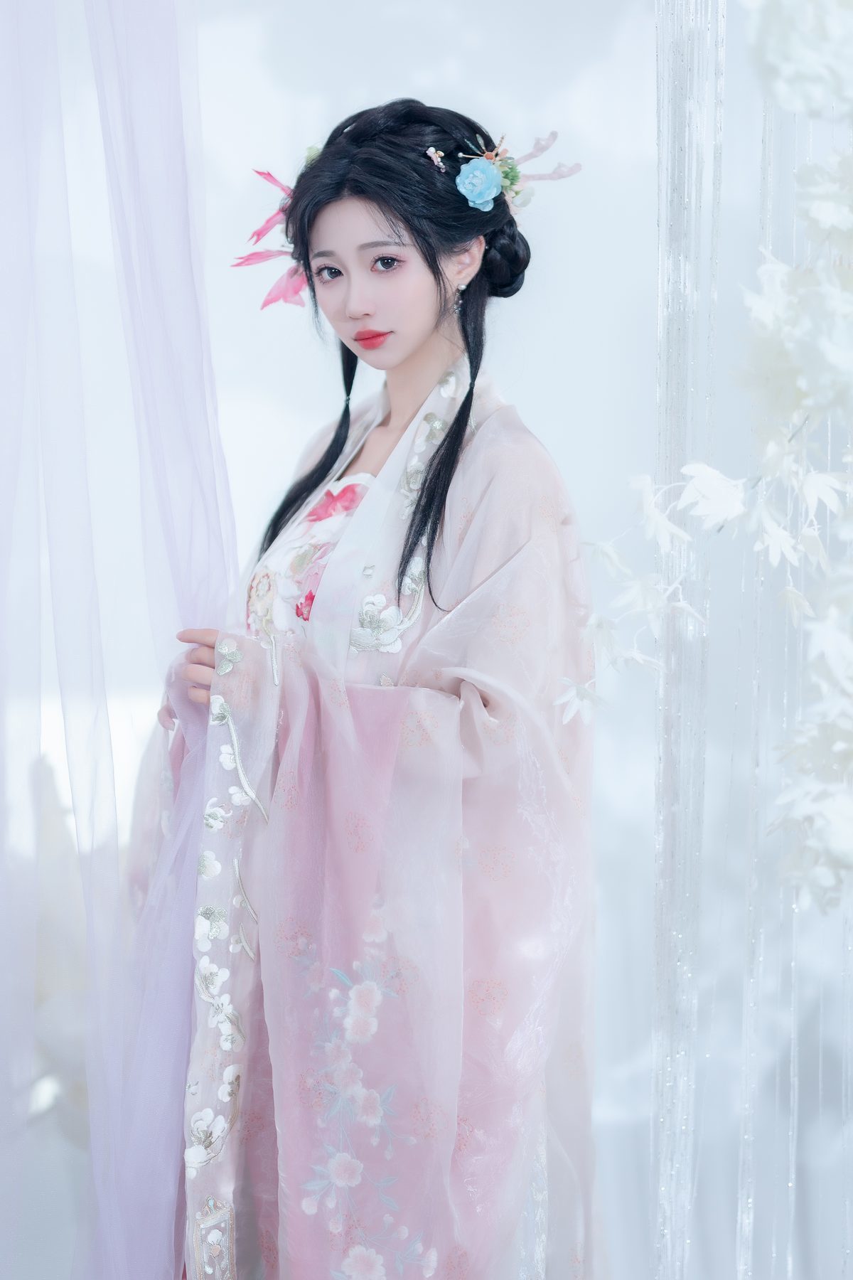 图片[22]-YiTuYu艺图语 Vol.6142 Qi Luo Sheng De Xiao Su Su[31P]-六色网