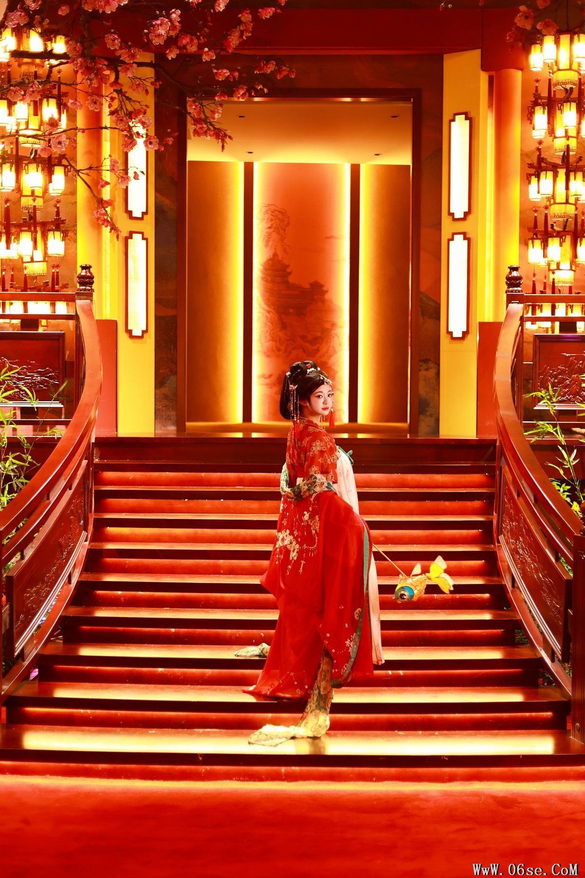 图片[24]-YiTuYu艺图语 Vol.5514 Bu Ke Ai De He He[43P]-六色网