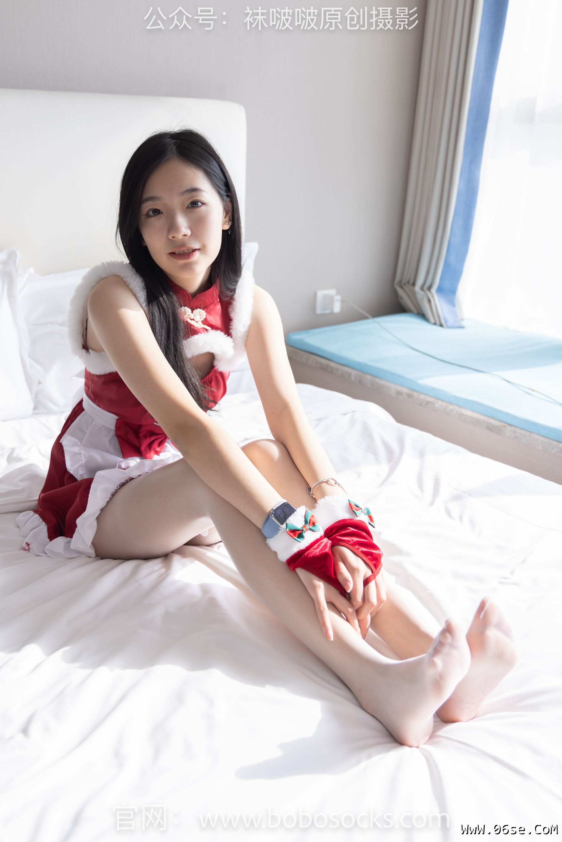 图片[137]-BoBoSocks袜啵啵 No.153 小甜豆-华伦天奴高跟鞋、油亮肉丝、油亮白丝、圣诞服[140P]-六色网
