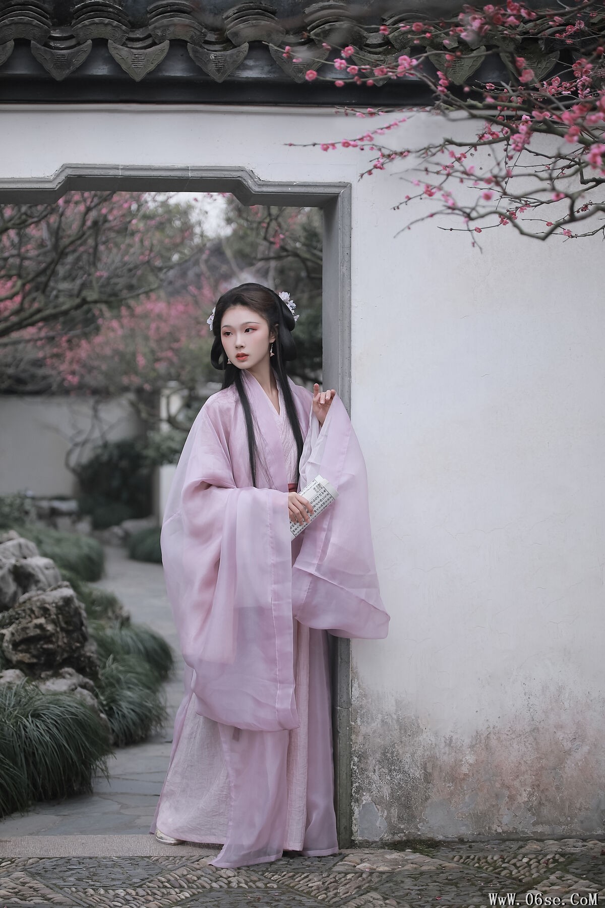 图片[18]-YiTuYu艺图语 Vol.7097 Qin Qin[33P]-六色网