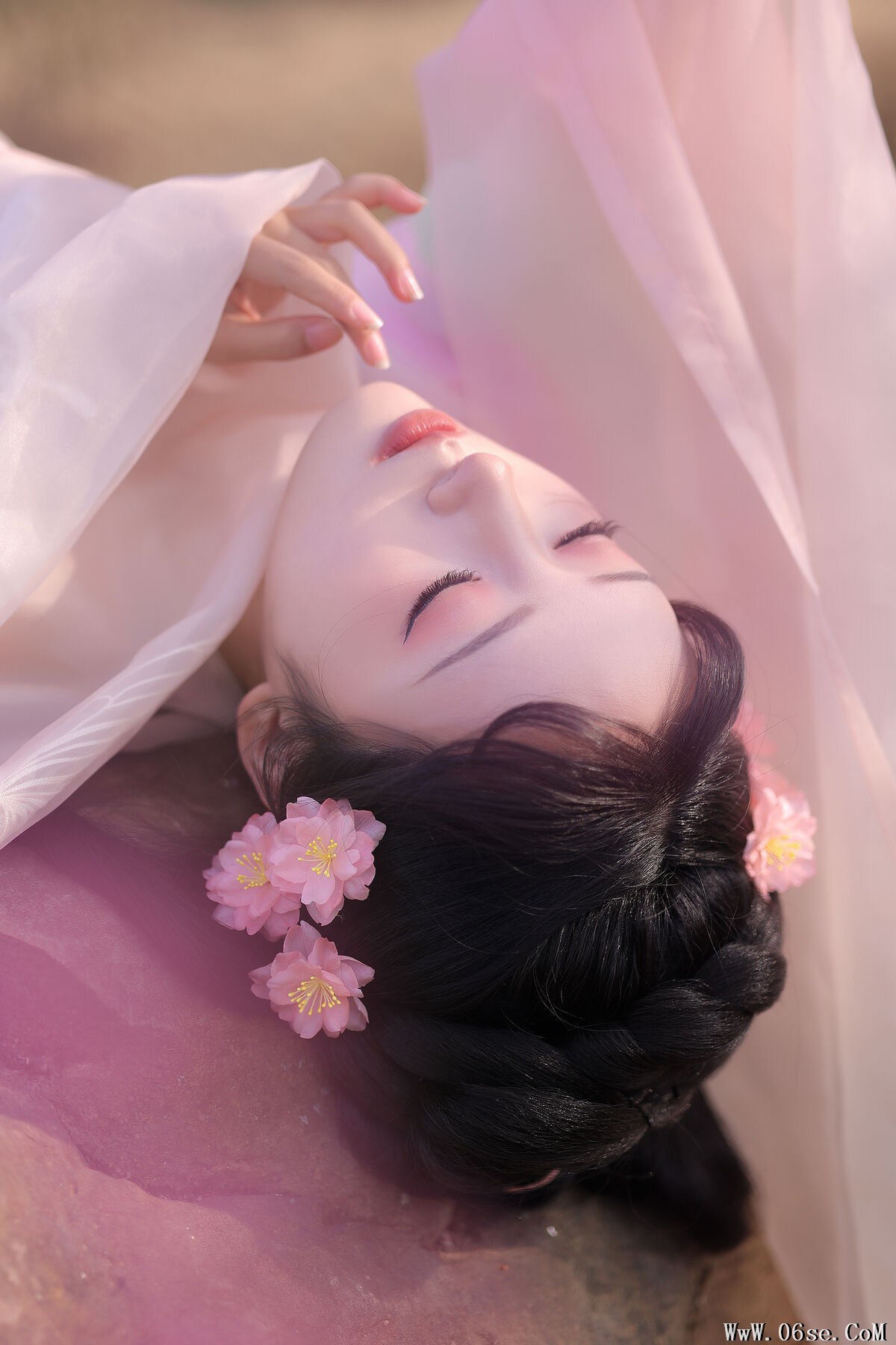 图片[17]-YiTuYu艺图语 Vol.6569 Jun Yin Lan[23P]-六色网