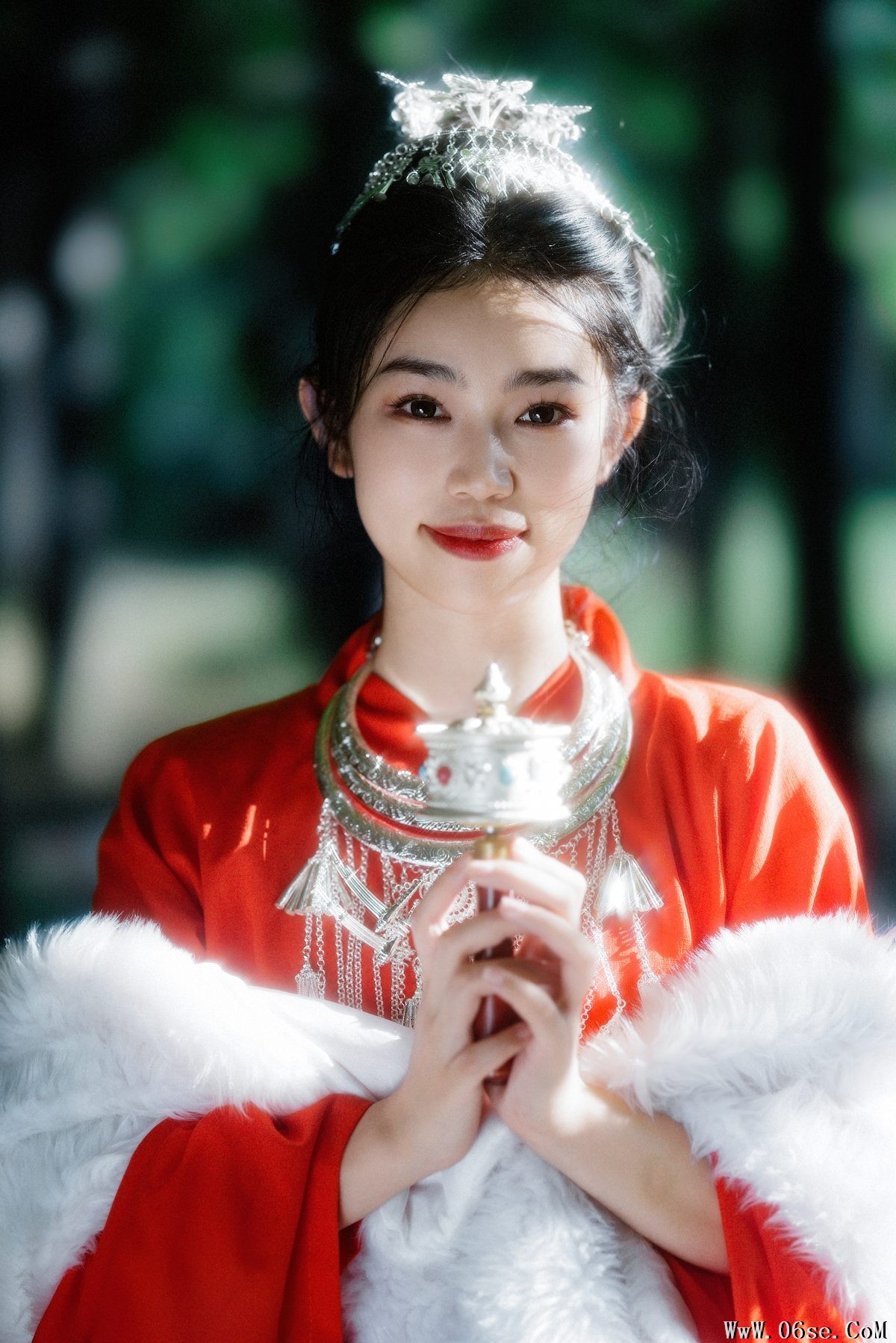 图片[4]-YiTuYu艺图语 Vol.5687 Zhou Xin[24P]-六色网