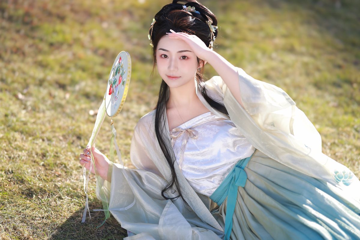 图片[6]-YiTuYu艺图语 Vol.4833 Pei Tong Xue[24P]-六色网