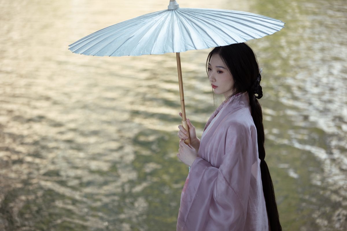 图片[5]-YiTuYu艺图语 Vol.3809 A Moon[33P]-六色网