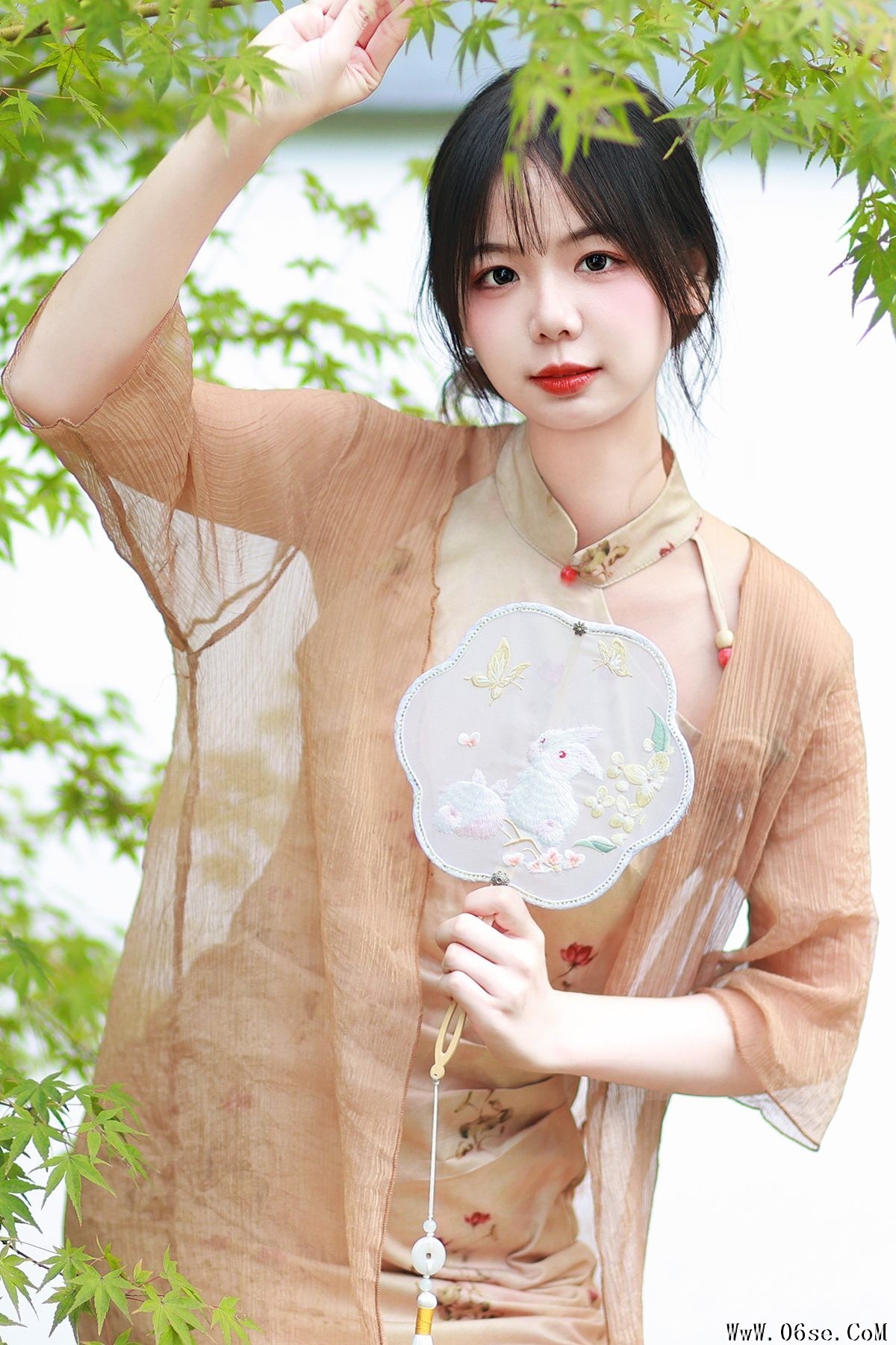 YiTuYu艺图语 Vol.5884 Mu Yan Se Cc[26P]-六色网