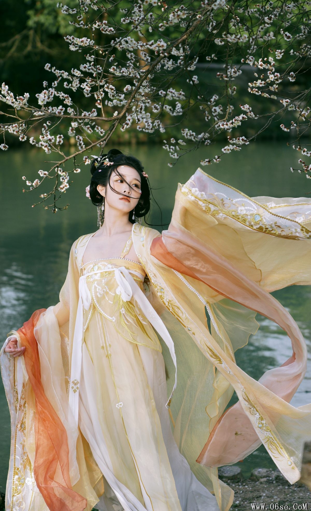 图片[16]-YiTuYu艺图语 Vol.3718 Ai Tan Xian De Xia Shang Zhou[23P]-六色网